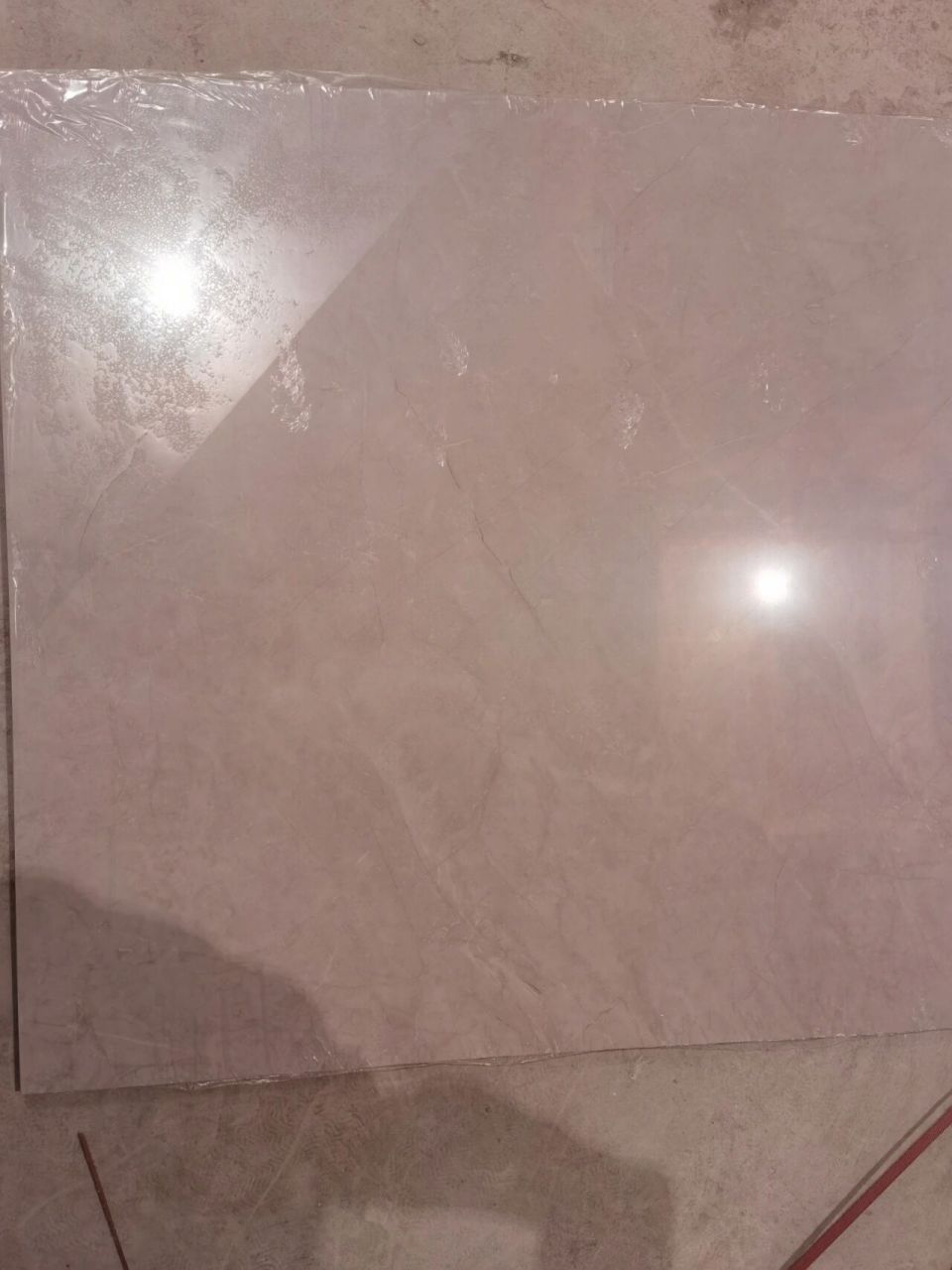 冠珠8205   62241  6303   3003瓷砖到货验 今天冠珠瓷砖到了,下班