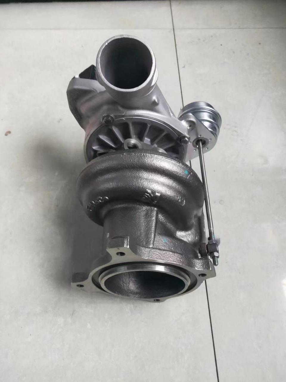 涡轮增压器.沃尔沃s80l  xc60  3.0t原厂涡轮增压器!增压器 涡轮