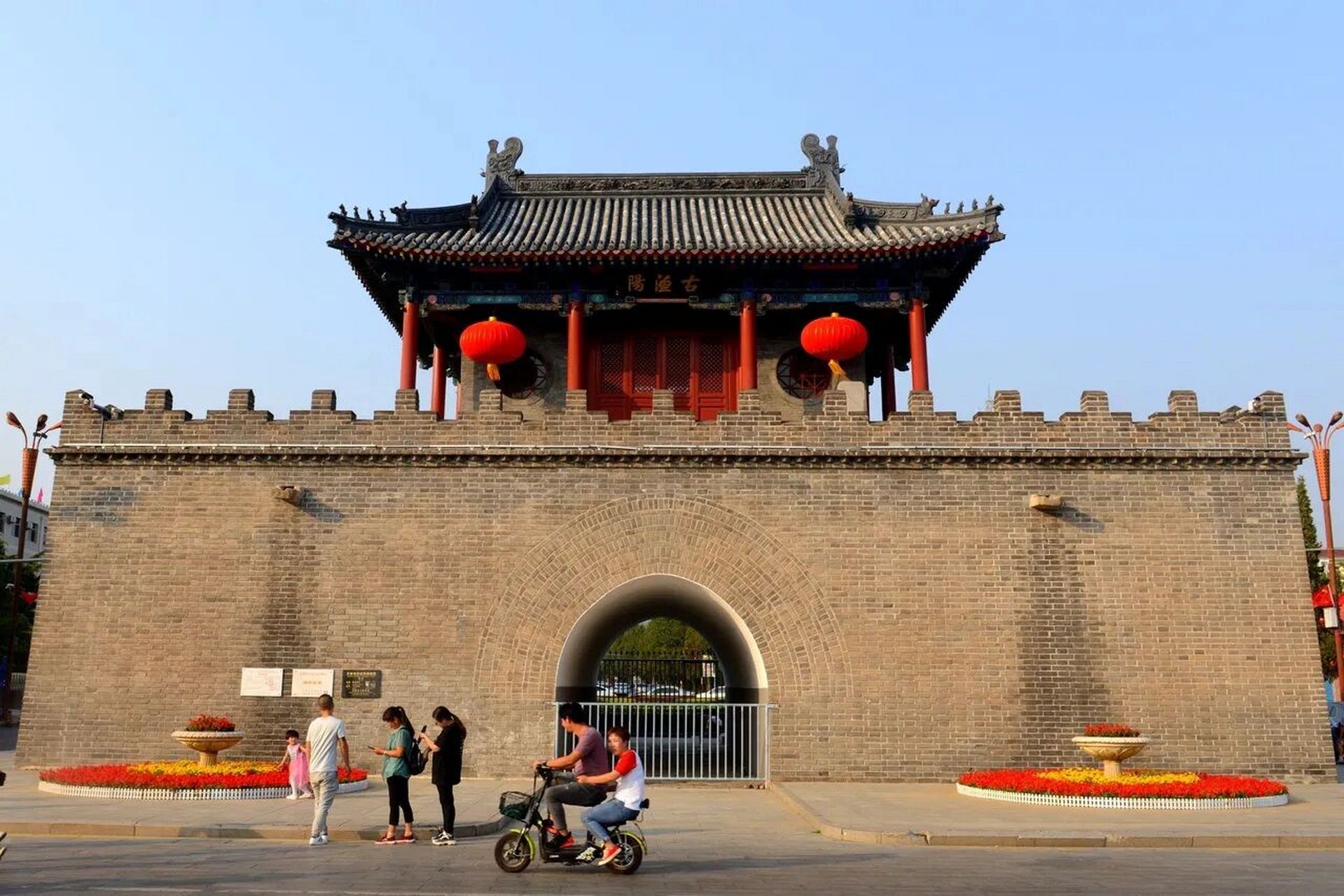 天津蓟州古城 蓟县古称渔阳,有着悠久的历史,始建于汉朝.