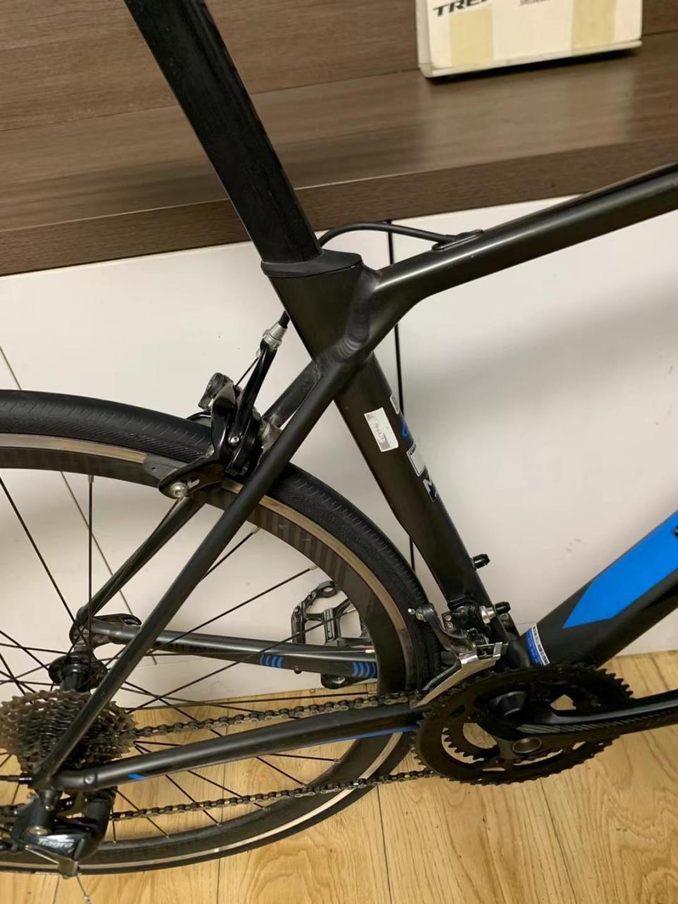 捷安特tcr sl2公路自行车 超轻铝架 碳纤维坐管 碳纤维前叉 禧玛诺