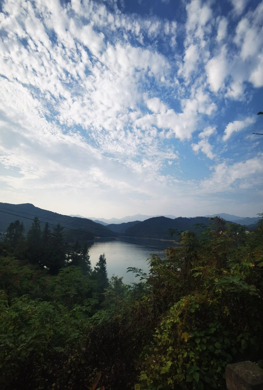 来桐城龙眠山打卡 很治愈,在半山腰可以休息停下来细细感受微风拂过