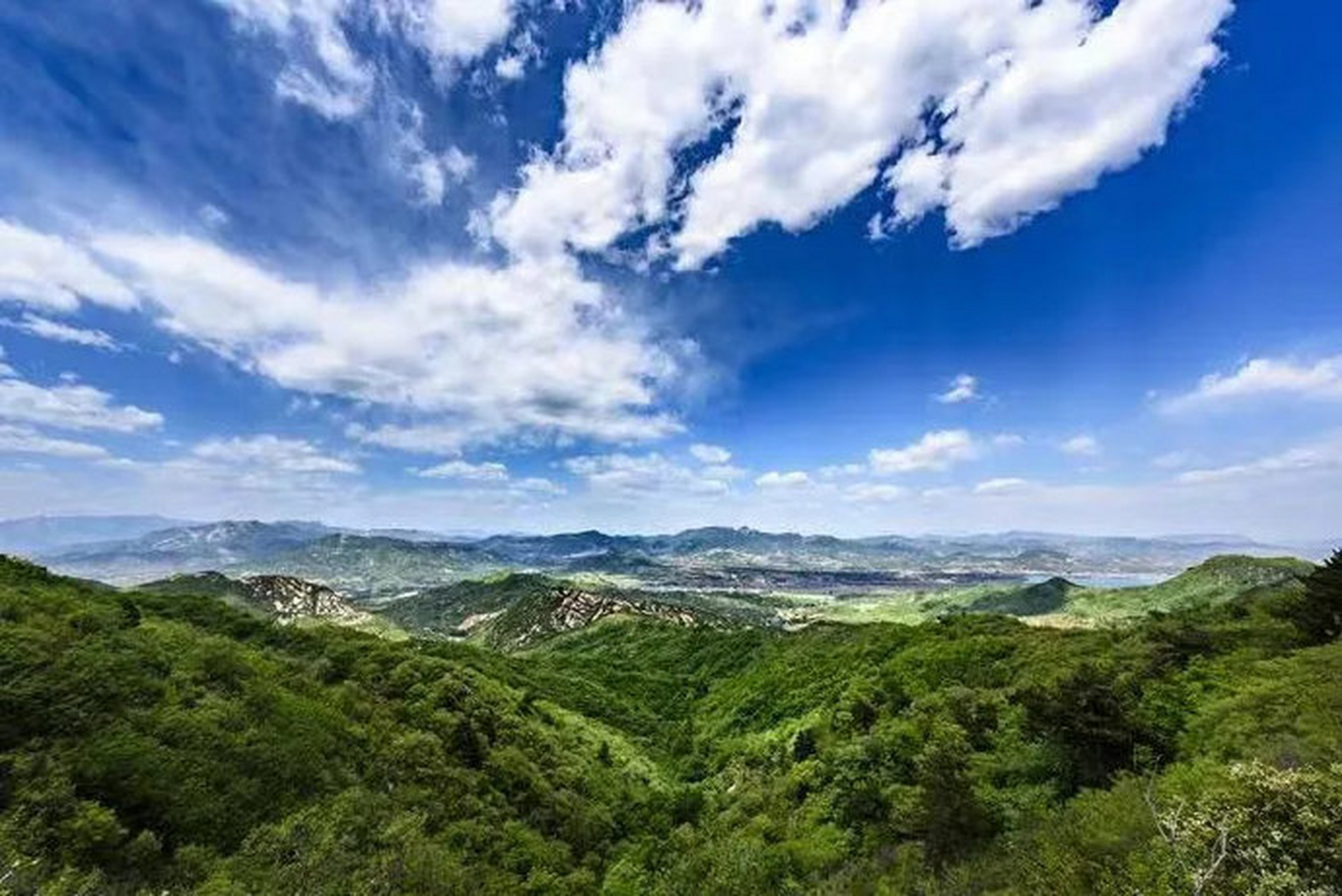 这么近那么美周末到河北# 【石家庄版《向云端》之藤龙山】被誉为"