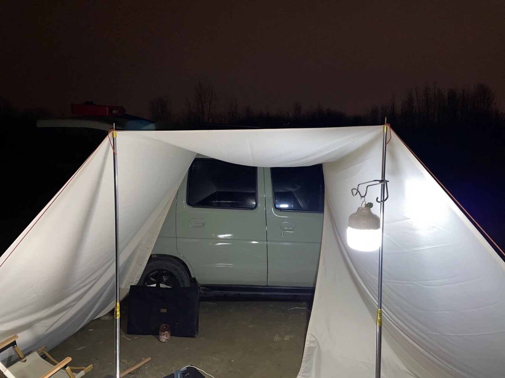 露营装备diy~自制伸缩天幕杆 由于做了露营车侧边帐篷,高度又比较畸形