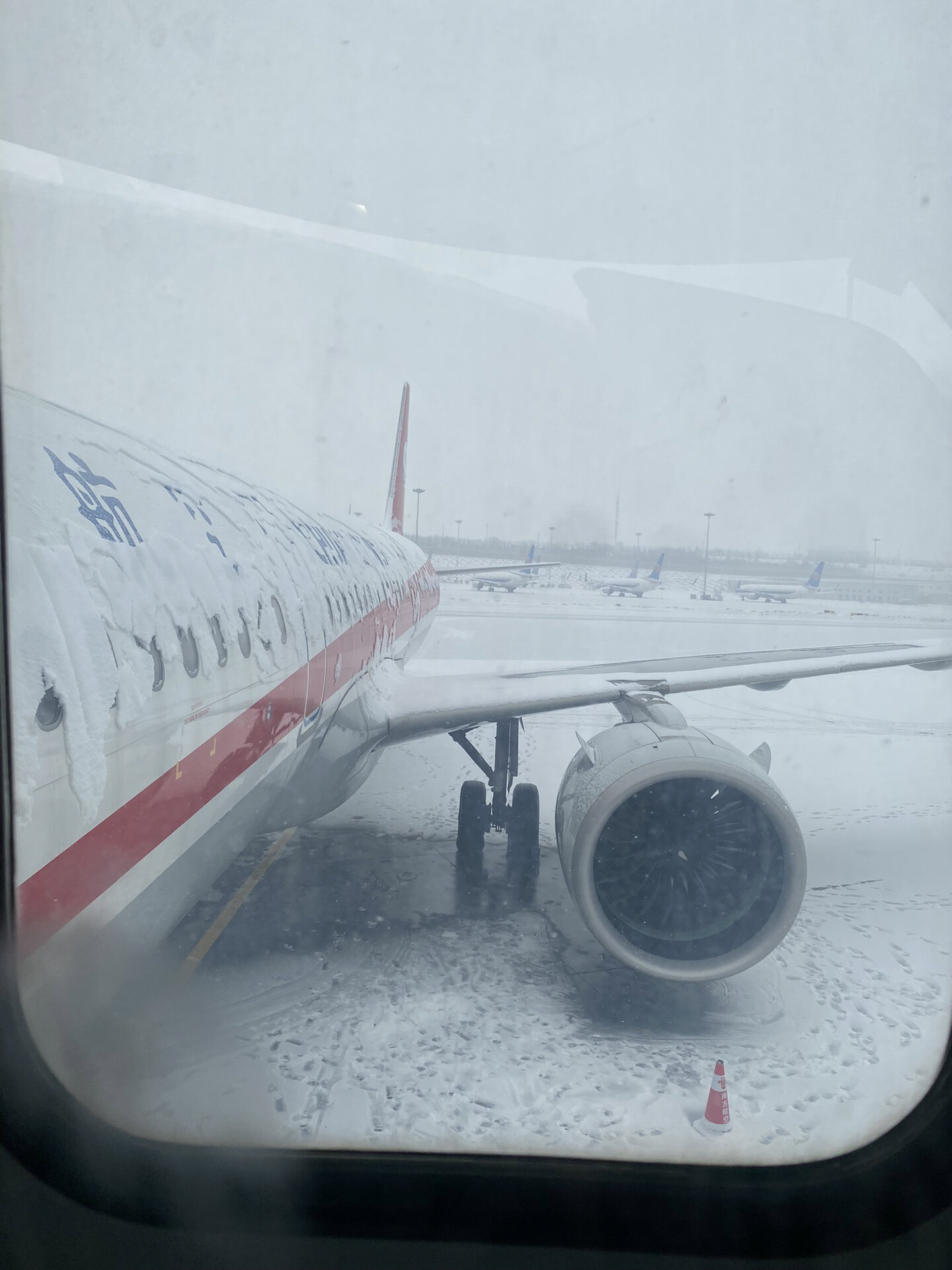 乌鲁木齐雪景真实图片