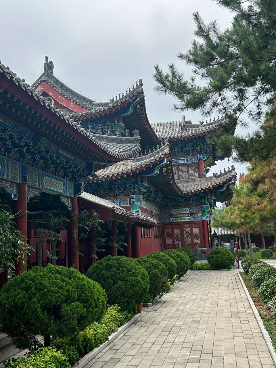 邢台开元寺 很少有寺庙在市区建造,不知道是不是怕凡夫俗子扰了神灵的