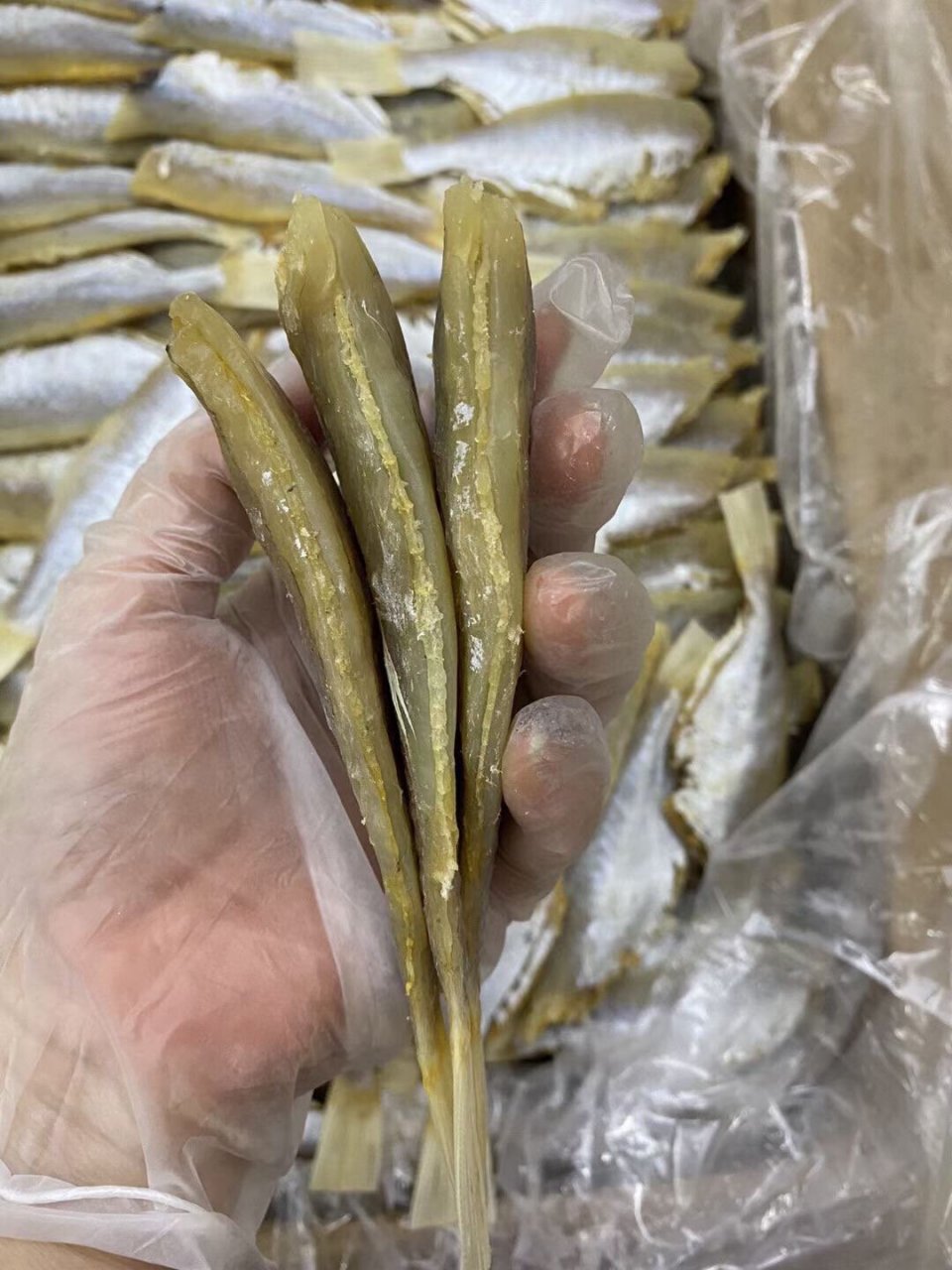 鱼干  大眼鱼干,绝对!干度好,剥了皮,去了鱼头的,很新鲜!