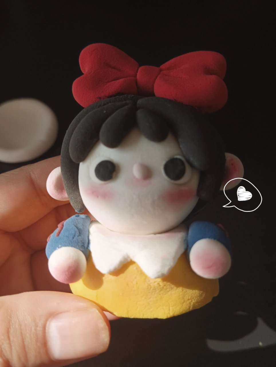 超轻粘土  | 憨憨的白雪公主 #我的手工日常# #超轻粘土手工# #diy超