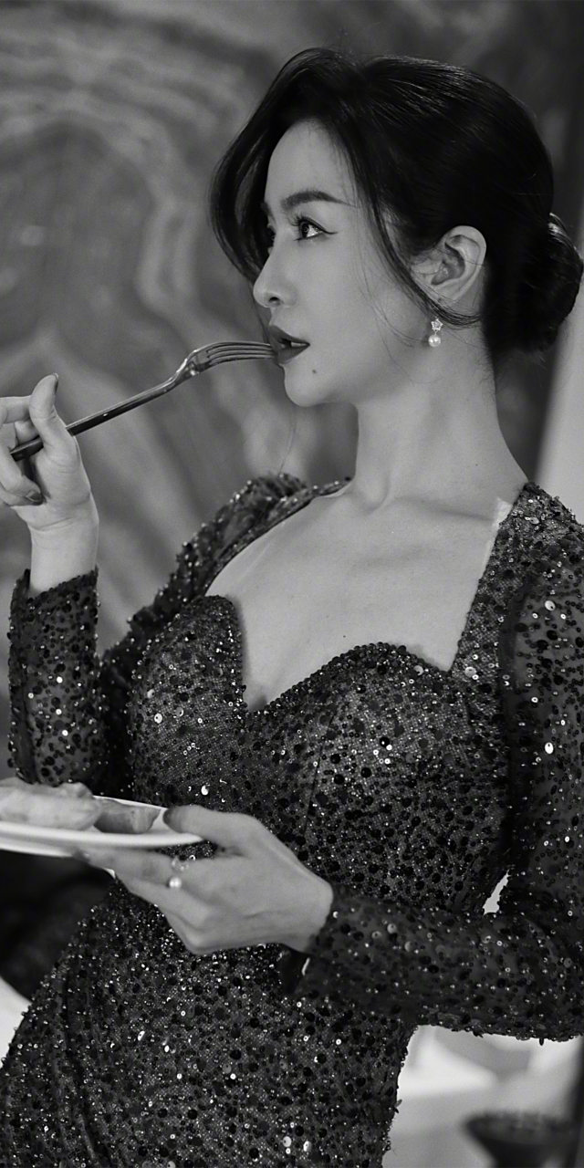 李晟复古风格调写真壁纸