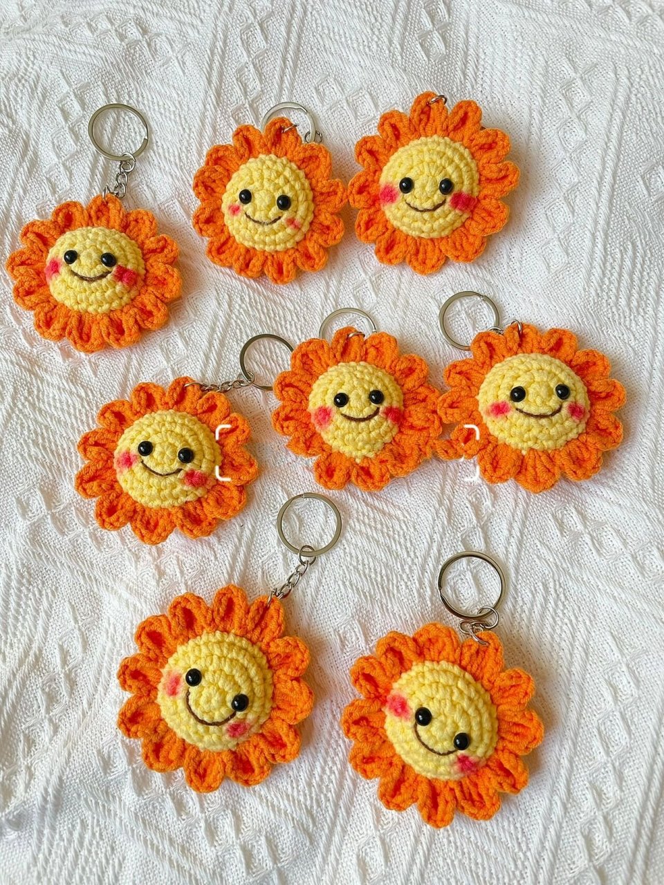 简单手工钩针编织可爱太阳花挂件丨附图解 简单的摆摊热销款太阳花