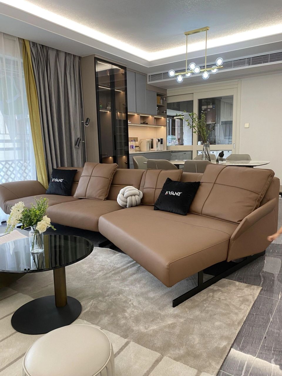 横厅放沙发也太有感觉了吧6015轻松打造高级感 当时买这个横厅