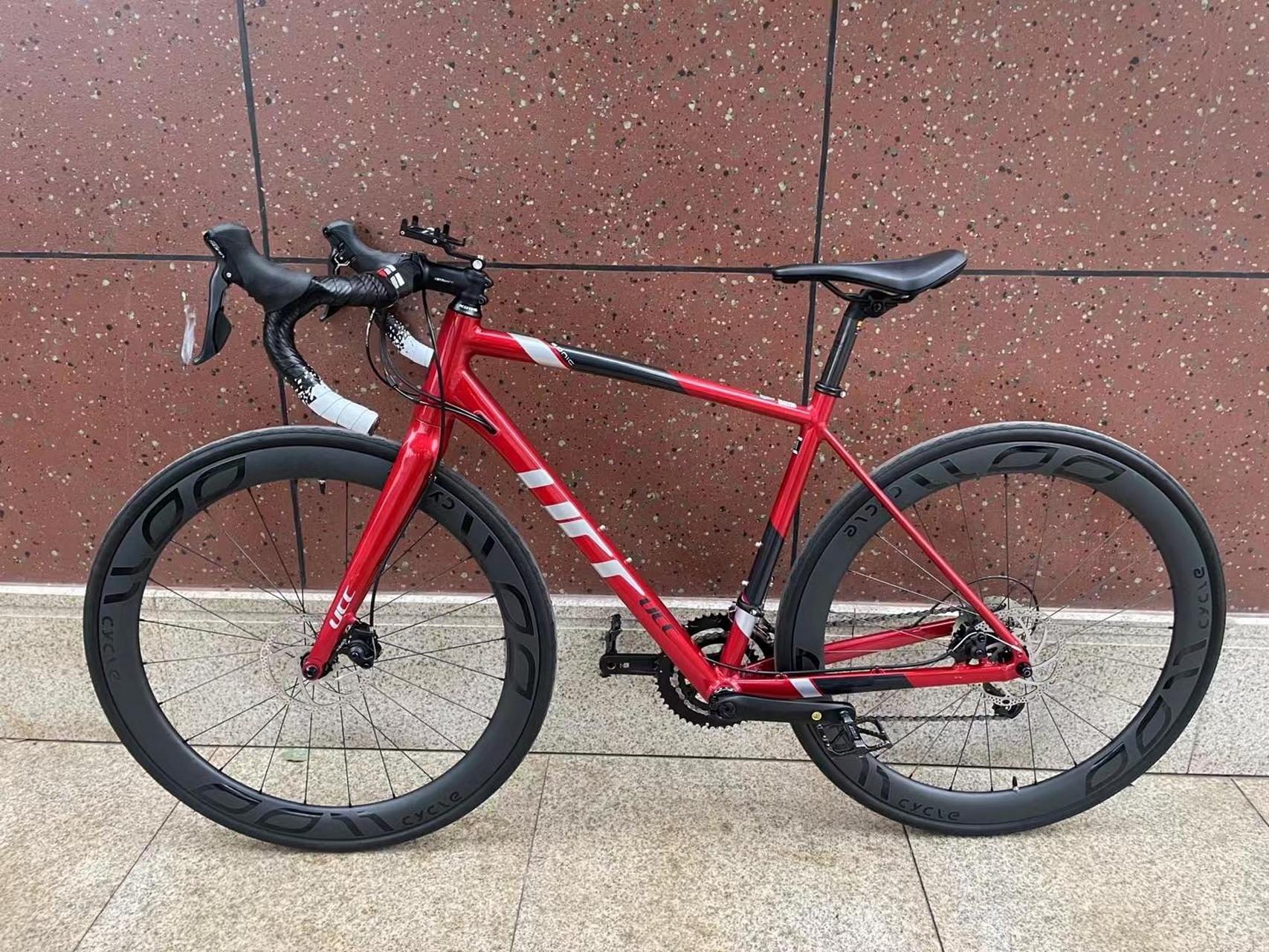 ucc索尼克2,18速,sora套件,彦豪碟刹,m码,升级了0011cycle碳纤维轮胎