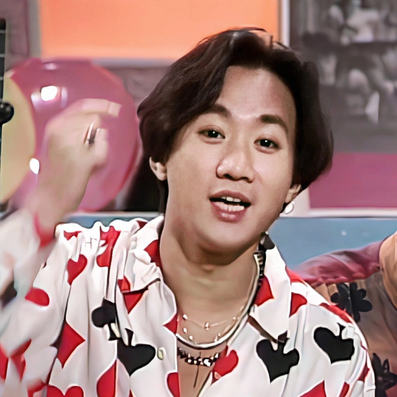 【自修】黄家驹头像 0815综艺