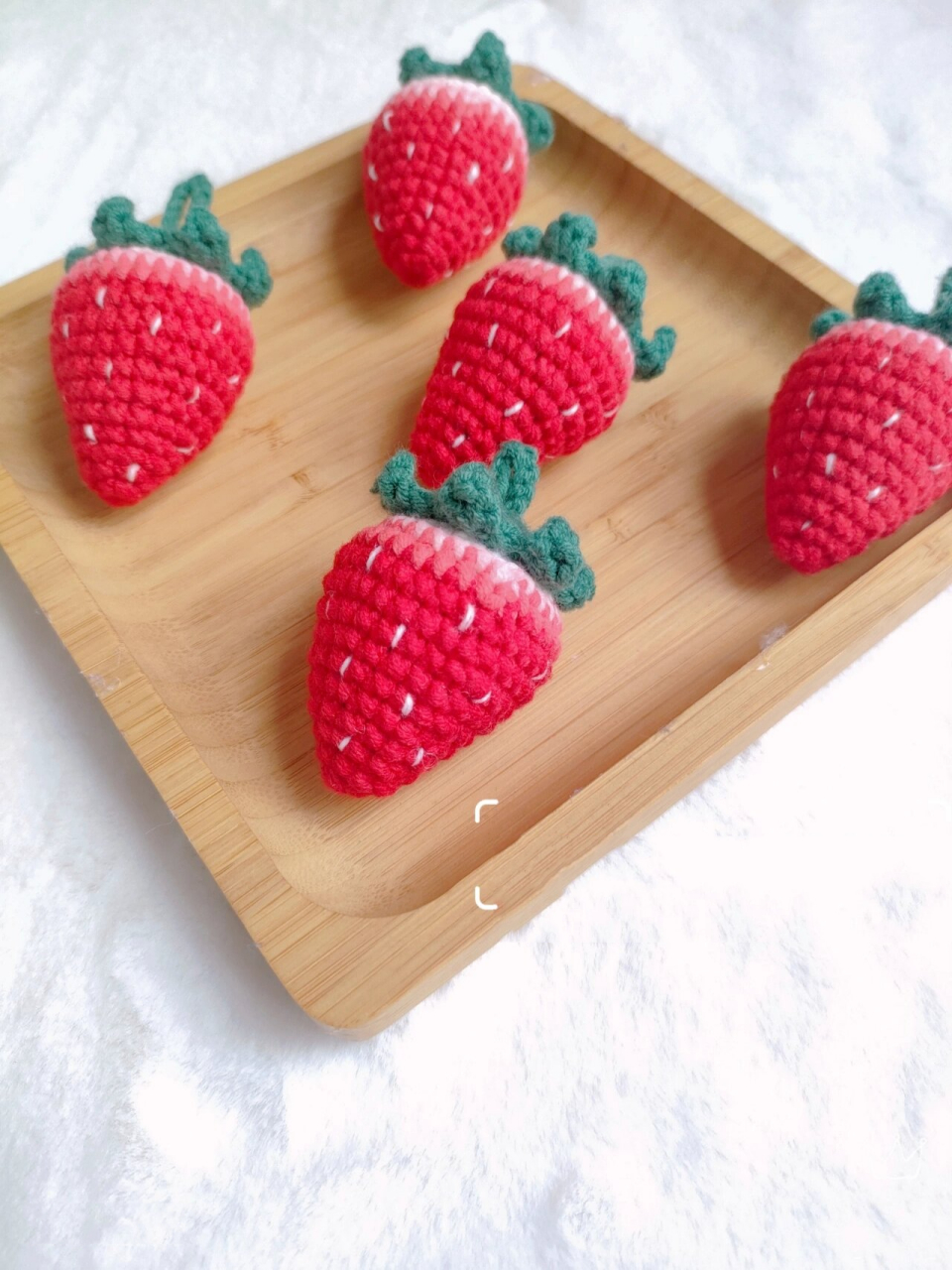 渐变色草莓钩织挂件🍓(附图解) 雪妃尔5股,2.