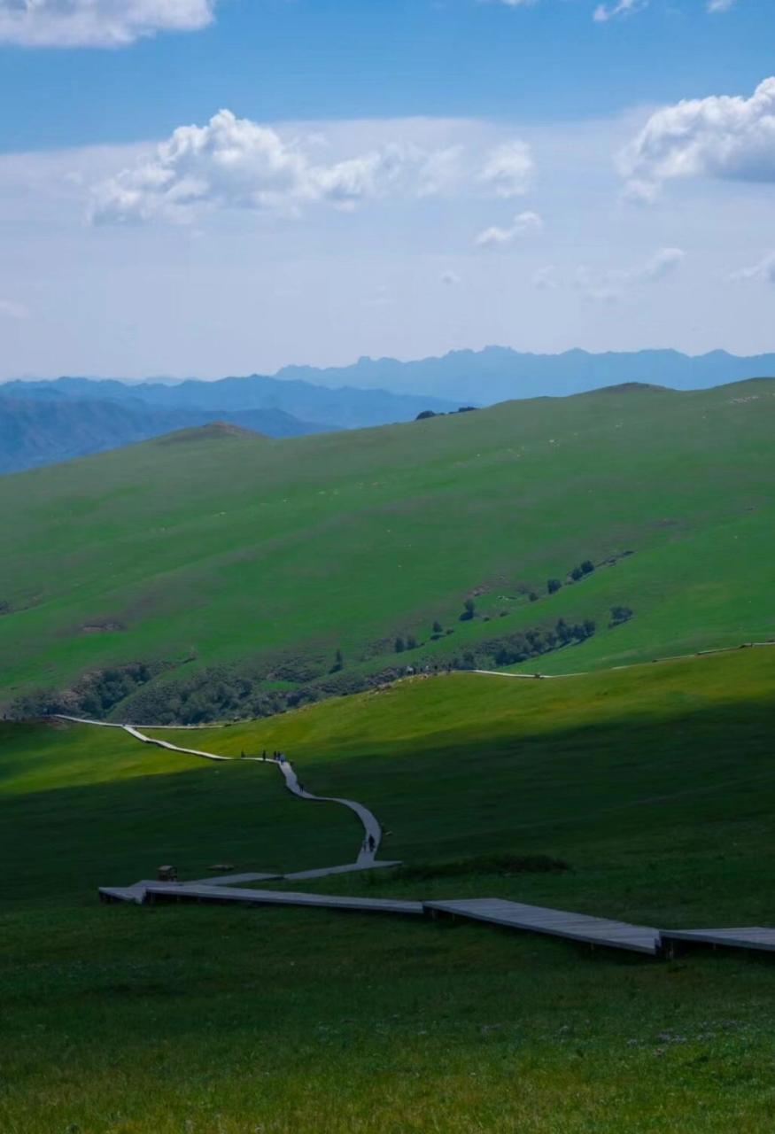 内蒙古·包头市 ◆第一站:赛汗塔拉城中草原全国乃至亚洲城市中绝无仅