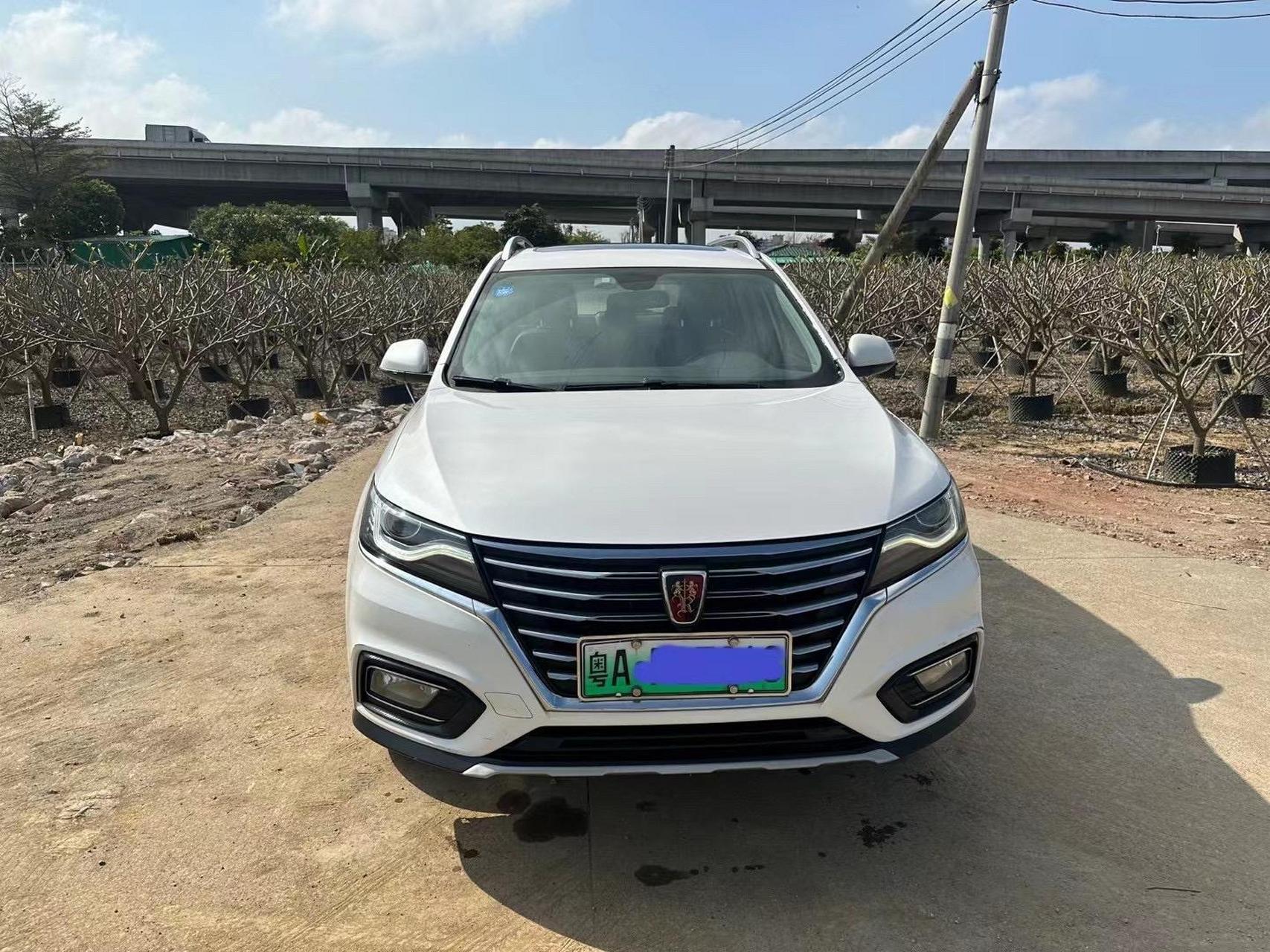 2万多出售锁定19年荣威rx5油电混合动力,车况精品,没事故,锁定带手续