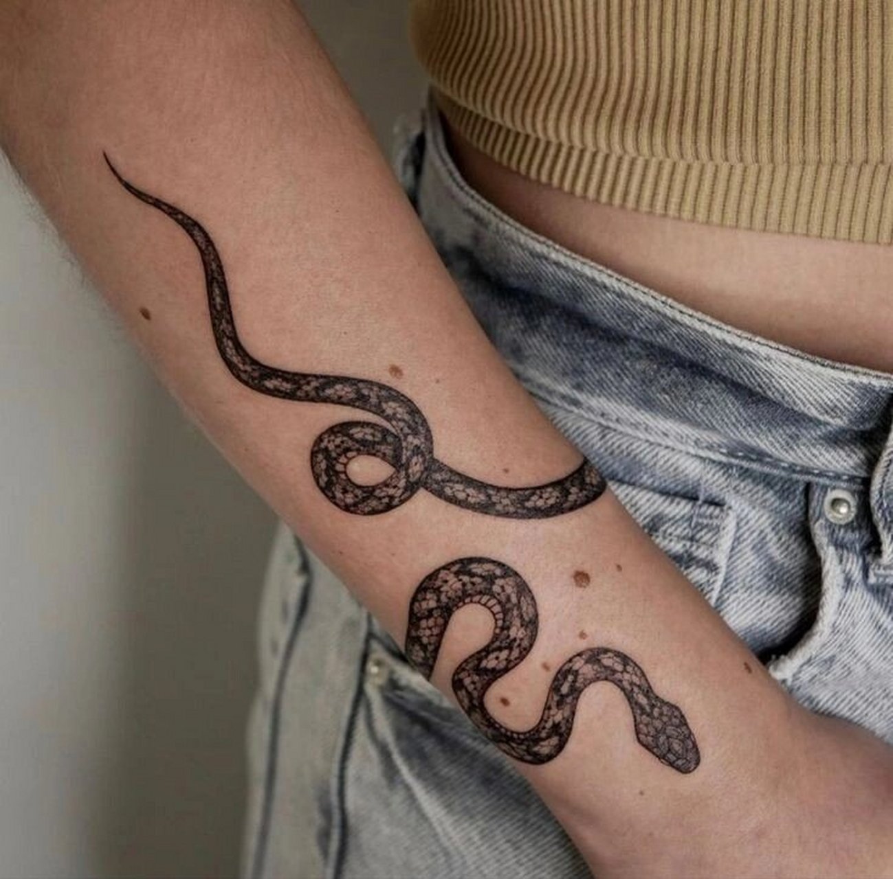蛇缠剑纹身图案大全图片