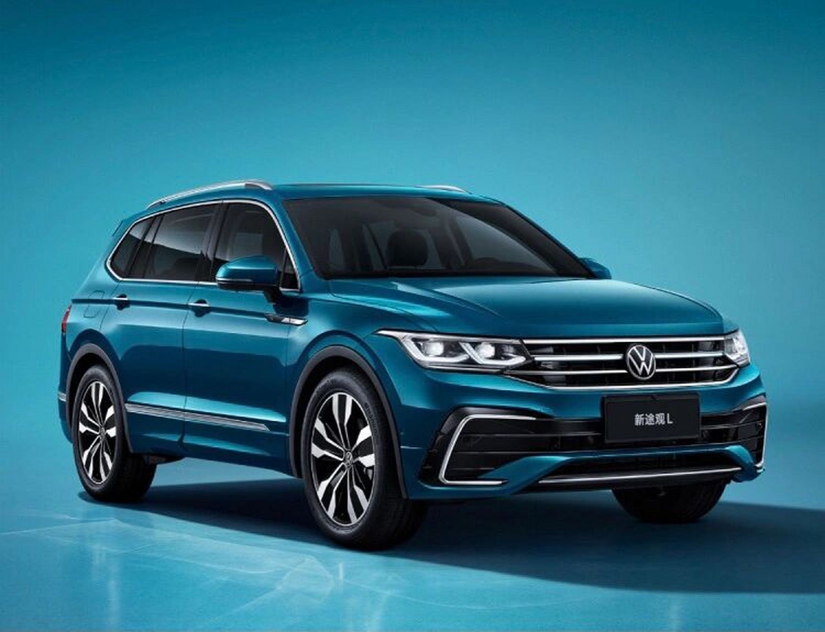 适合家庭使用,7座的合资suv推荐一下 1,途观l,7座在售的是2022款380