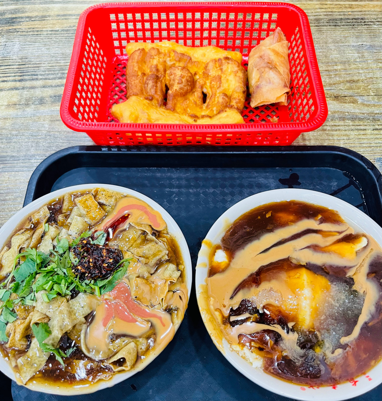 天津早点,我倍儿耐"她"[滑稽][挤眼]