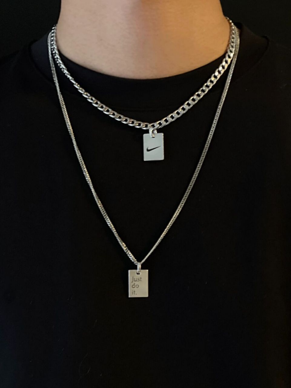 这个nike 项链有点好看 年前莫名收到了nike寄来的礼物 然后去问客服
