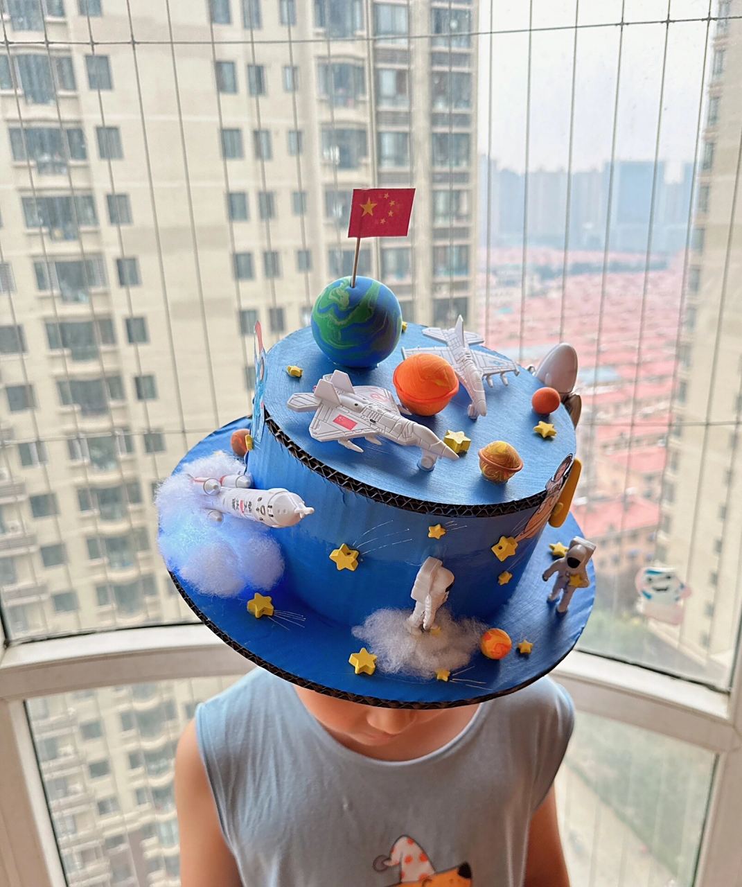 小学生手工航天科技 二年级手工作业 航天科技帽子97 又是费妈的