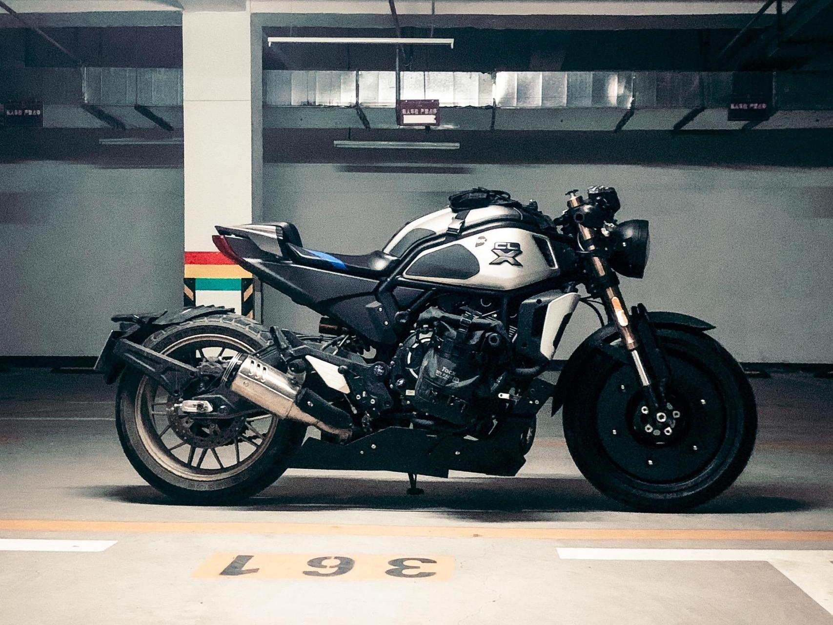 春风clx700改r1的屁股如何,p了个效果图,这几天一直在研究要怎么弄