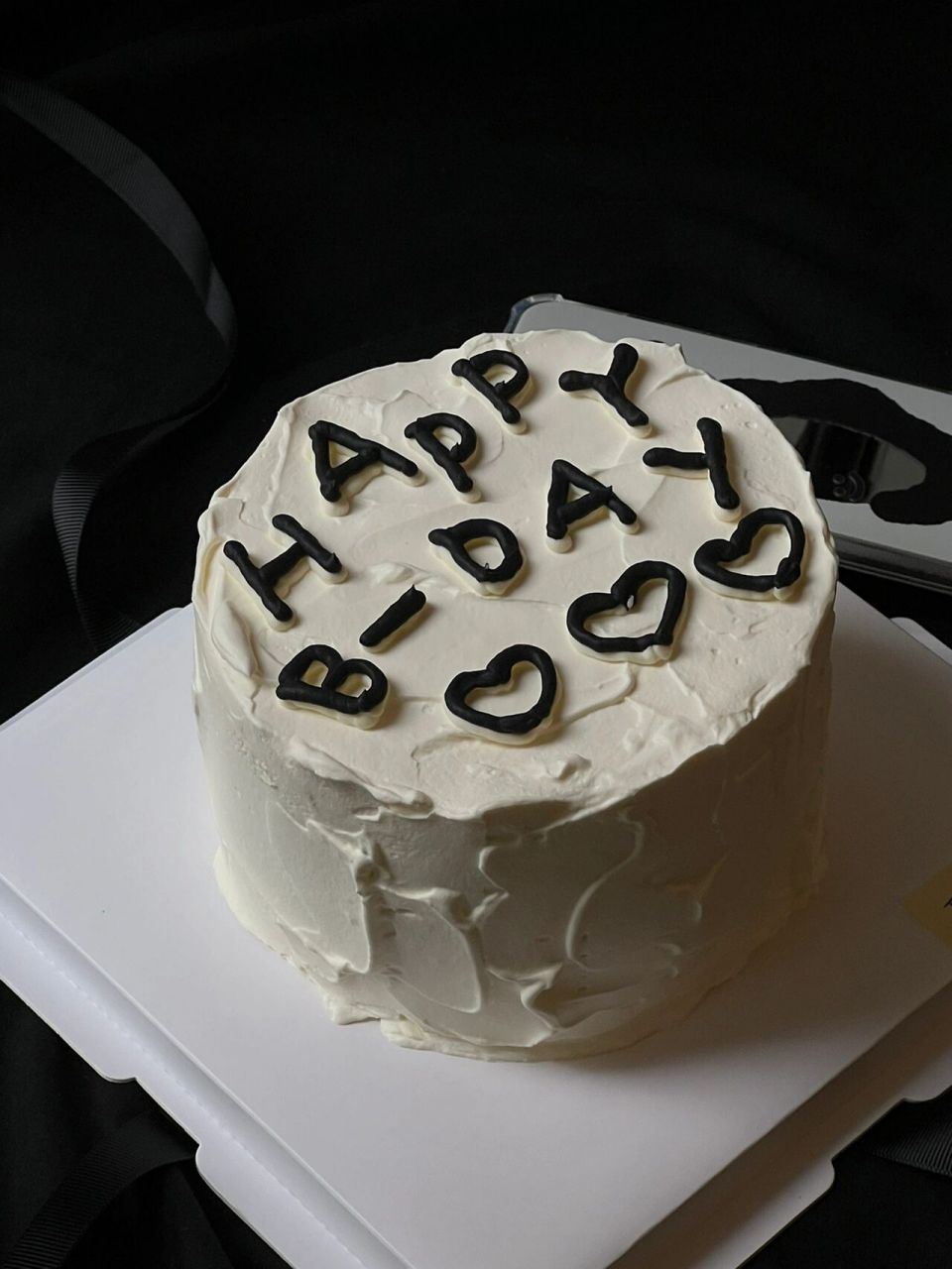 ins高级感蛋糕 送男朋友的生日蛋糕 这蛋糕无意间刷到有人发 真的马上