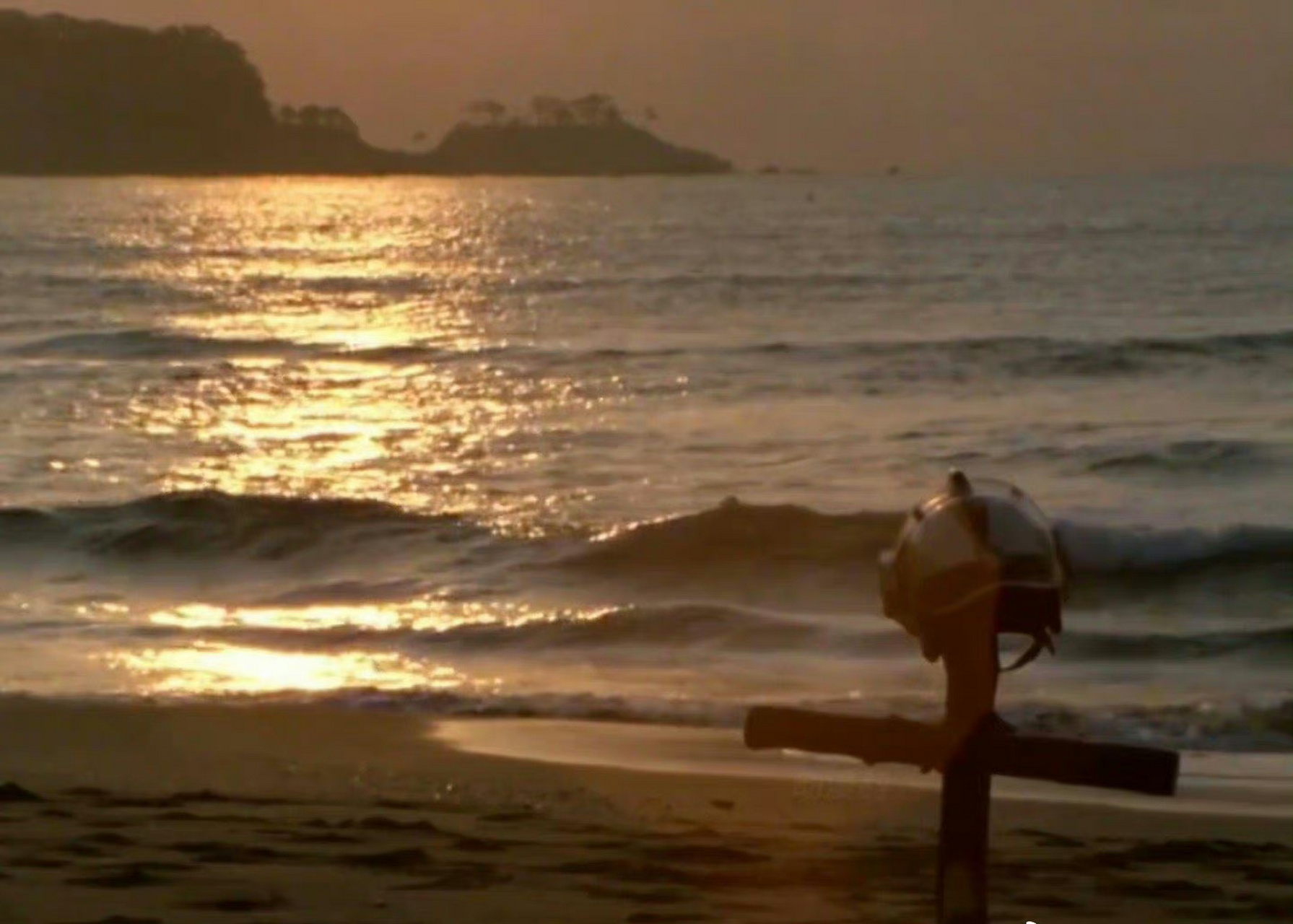 主题曲旋律现在都记得 夕阳下归来的乡秀树 回m78星云了[流泪] 走好!