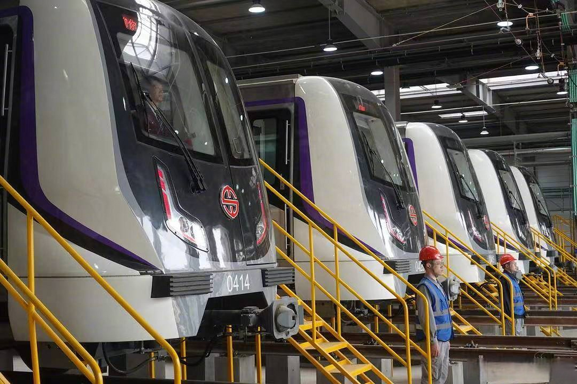 振兴新突破辽宁杠杠滴#【沈阳地铁4号线,列车"跑"起来了!