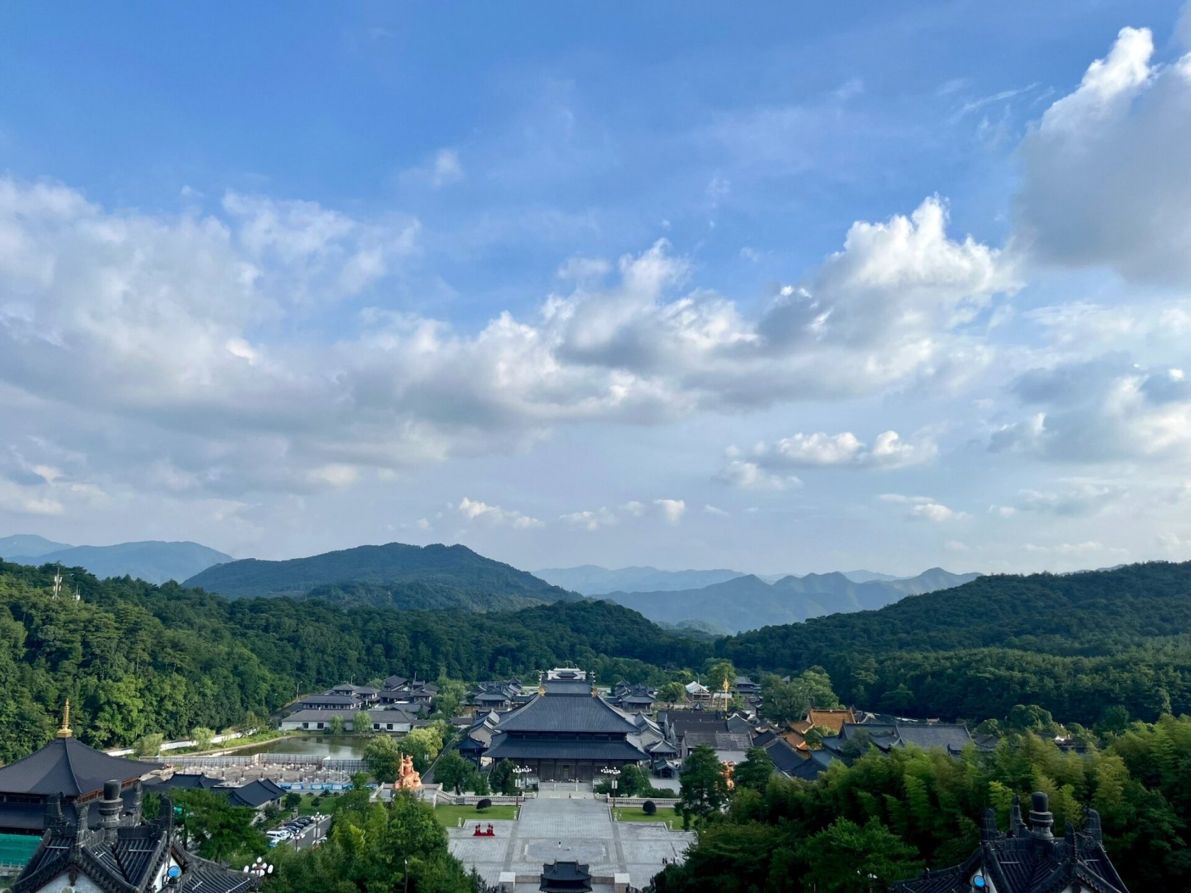 宁波溪口镇雪窦山风景区,蒋公故居.