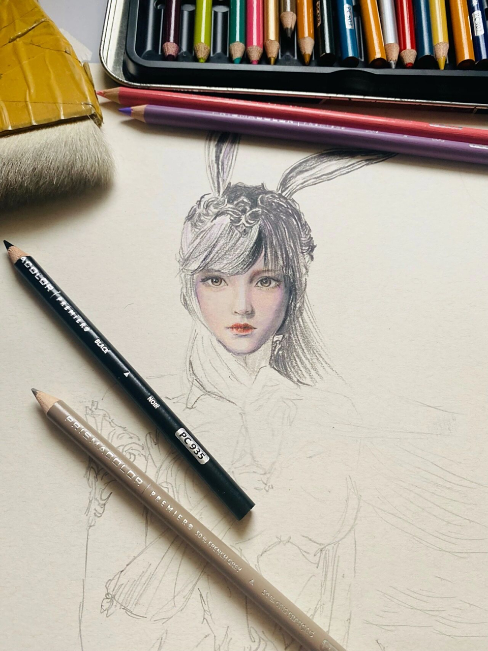 斗罗大陆 小舞 手绘 彩铅小舞9494只拍了两张过程图,凑合看吧