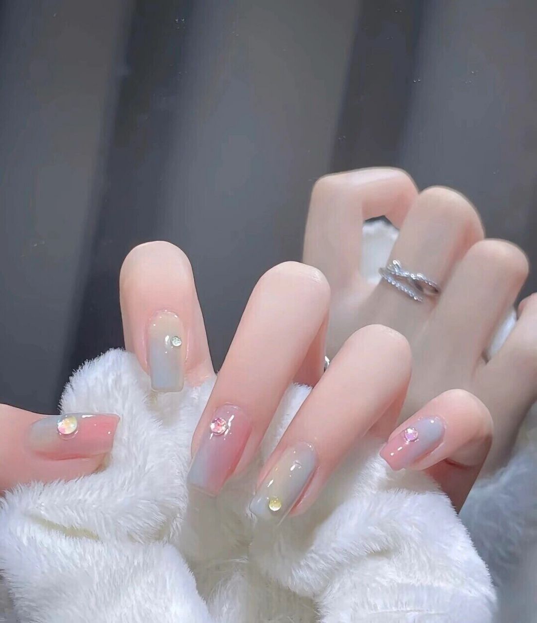 绝了姐妹们939799 春夏新款高级小清新美甲9799 高级显白