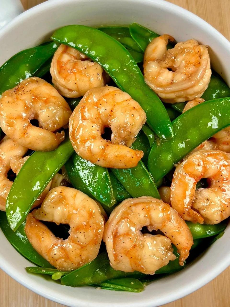 荷兰豆炒虾仁太好吃啦!虾仁低卡高蛋白,荷兰豆清爽可口,鲜香味美!