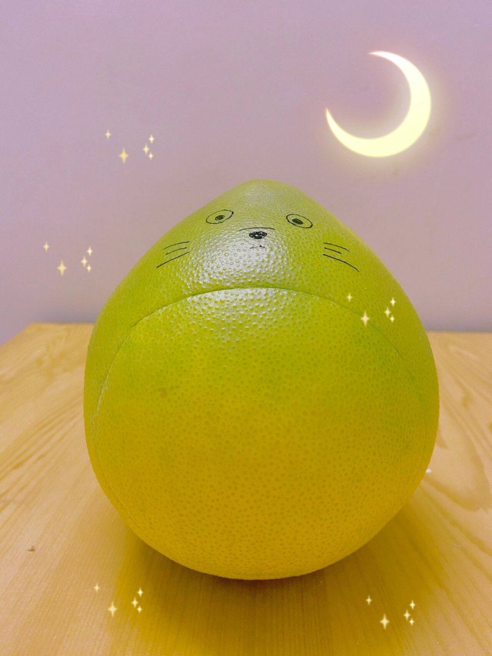 详情可以参考柚子手工龙猫造型 我个人制作方法如下 1,准备:剪刀70