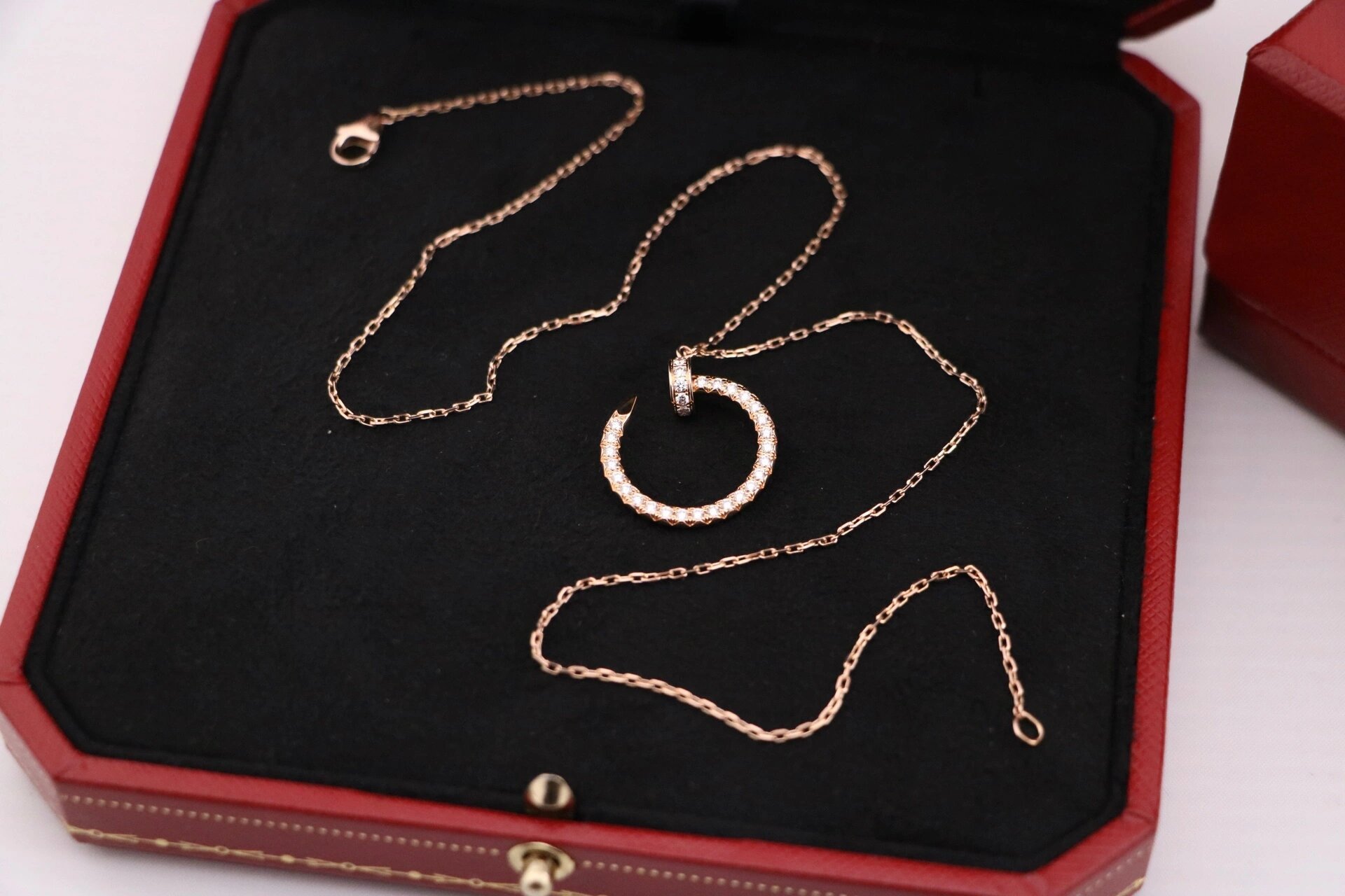 卡地亚钉子系列项链二手市场行情 卡地亚钉子系列项链二手市场行情