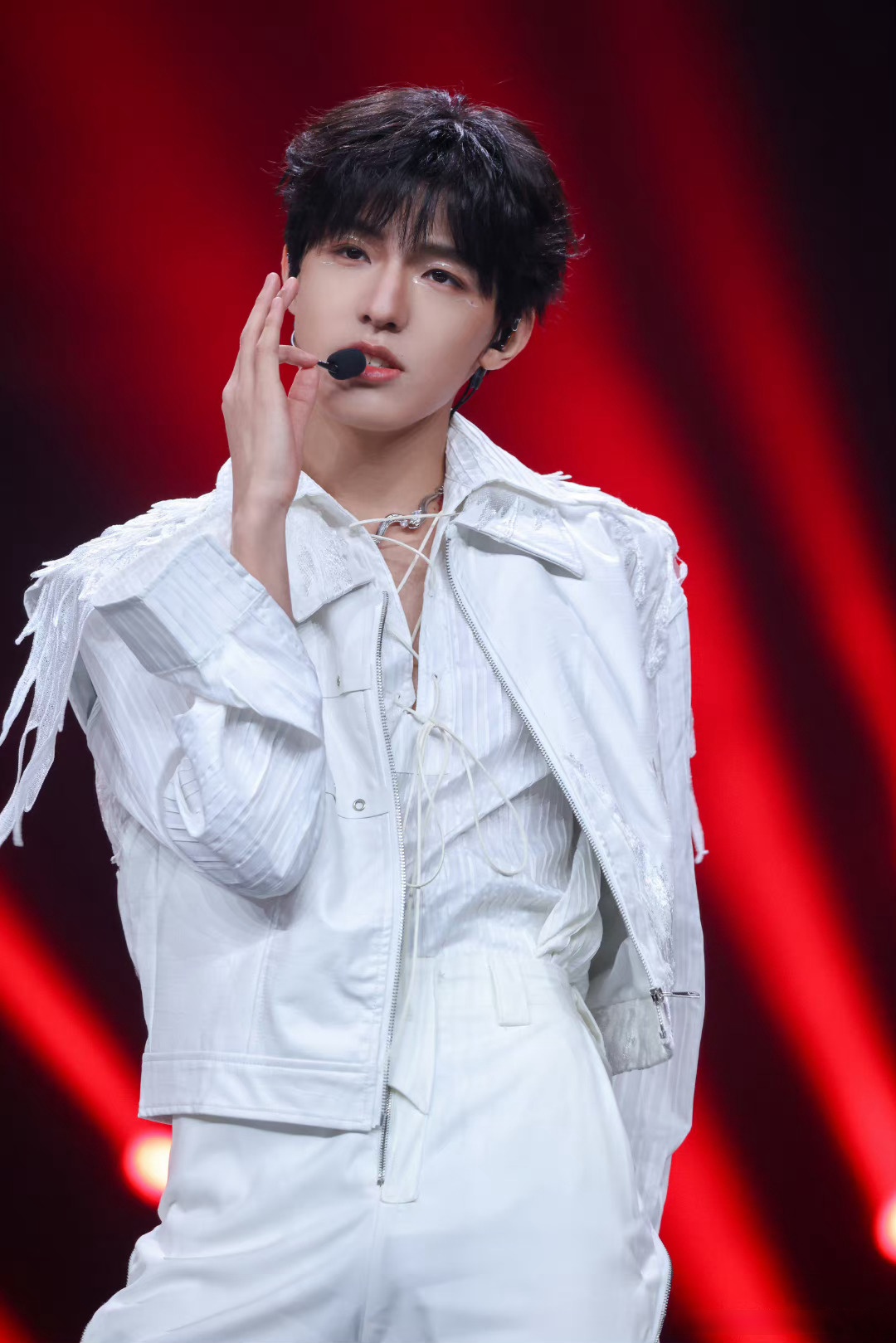 一路走来太多不容易小宝加油  今晚过后,就是闪闪