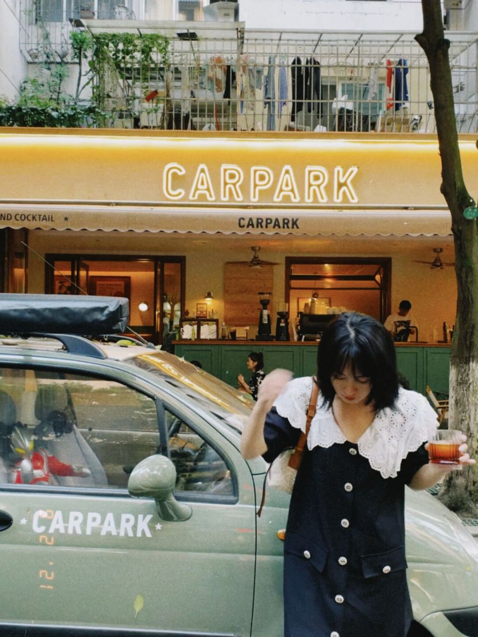 成都 |carpark复古汽车咖啡厅 这家店最开始好像是开着车车去卖咖啡的