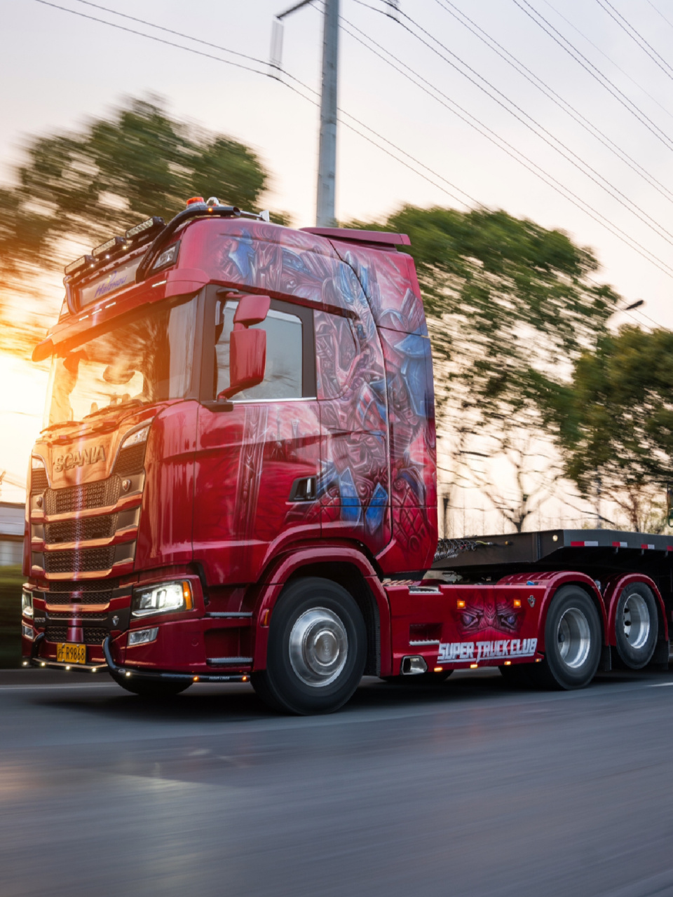 拖车,拖拖车拖车! 大拖车拖,拖车,拖车上拖着小汽车!