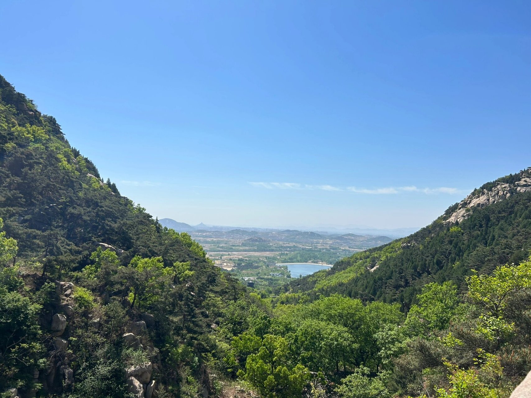 新泰莲花山旅游图片