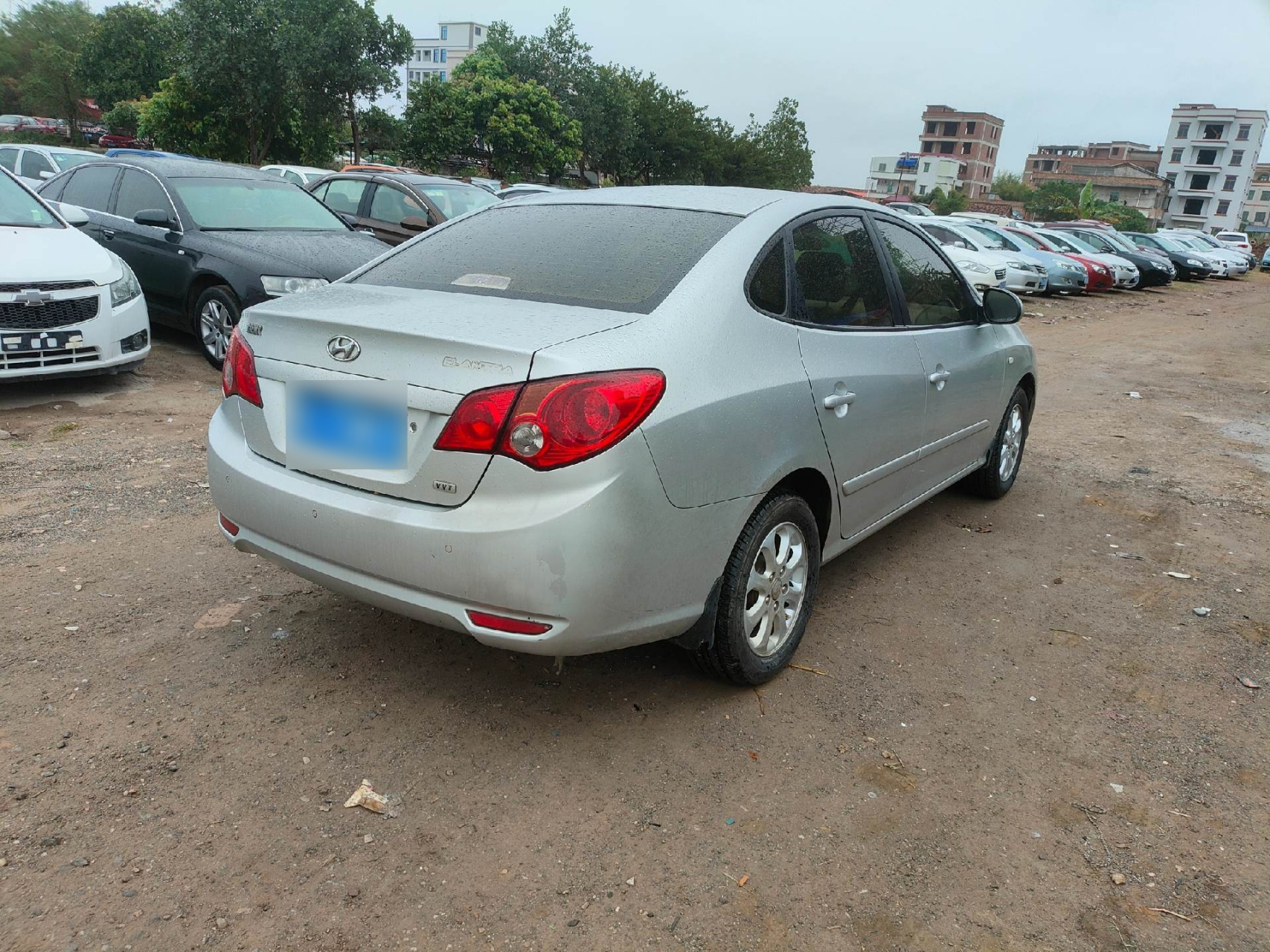 11年现代悦动自动挡1.