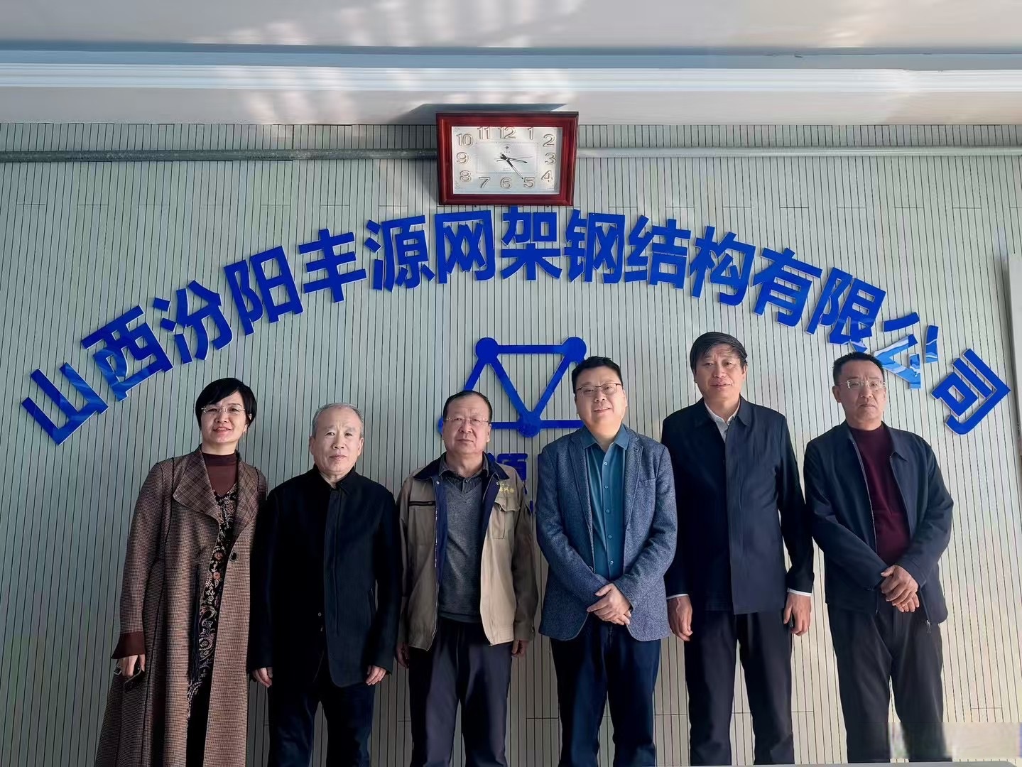 我昨天参观的「丰源网架」更是以30%的份额领跑行业