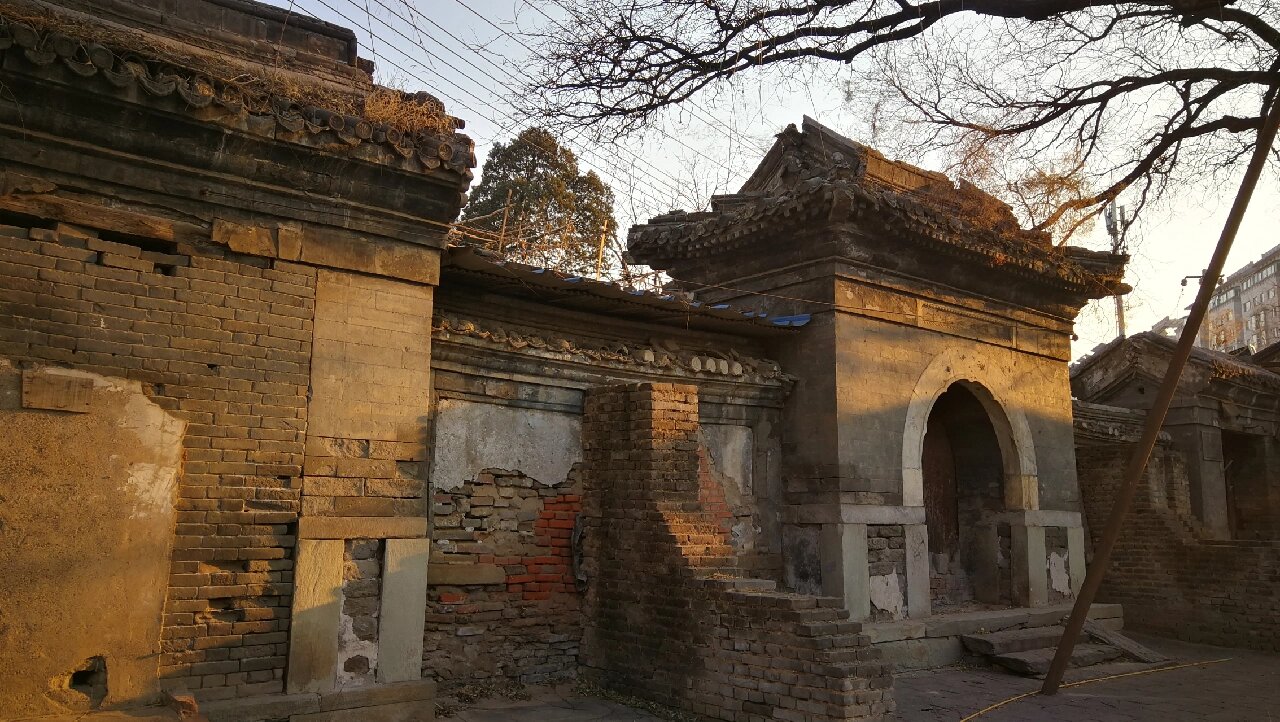延庆寺遗迹 位于北京市海淀区万寿寺东侧,始建于清乾隆三十一年.