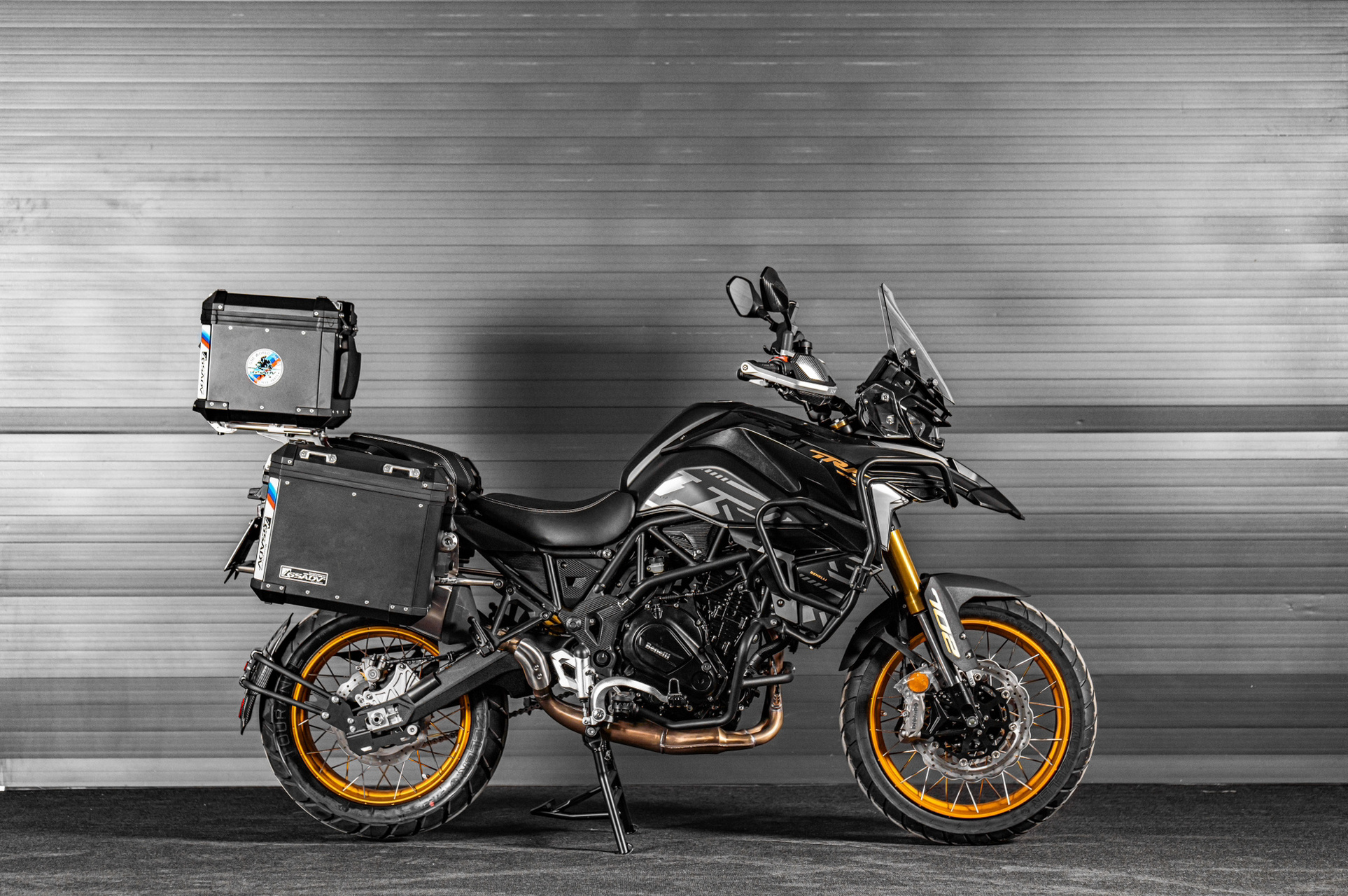 贝纳利702x 贝纳利702x