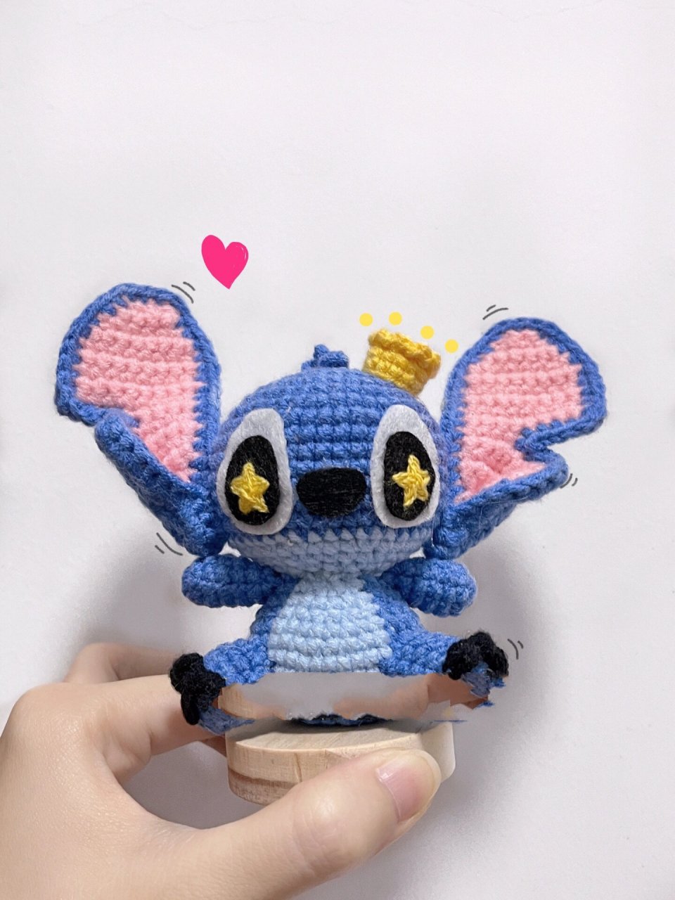 可可爱爱史迪仔～(附图解) 啊~没有黄色的不织布,只能自己刺绣星星眼