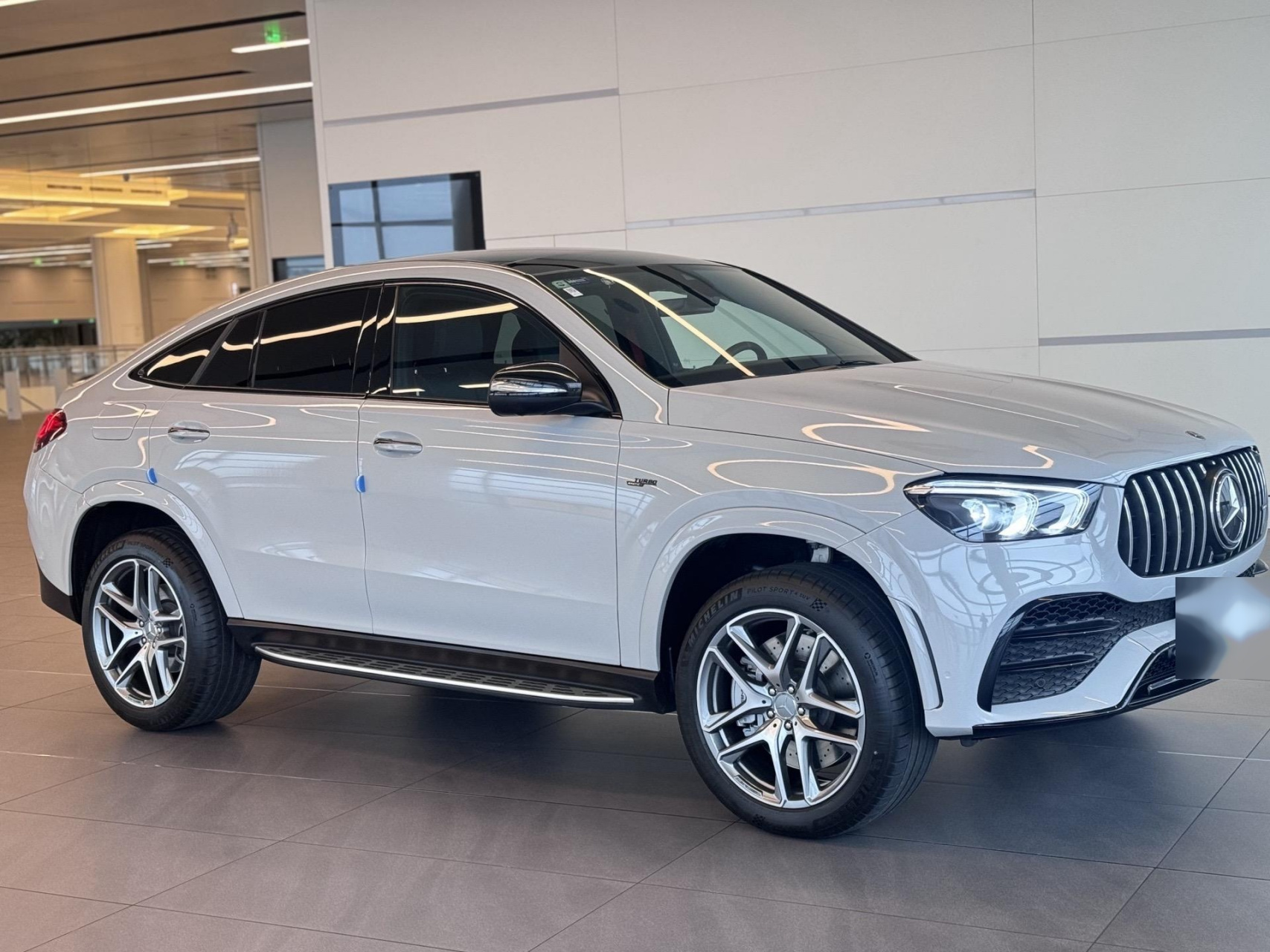 2020款 奔驰 amg gle53 4matic 轿跑suv23年3月入户 行驶约8325癸里