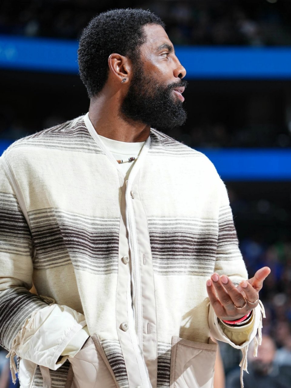 篮球# #nba# #篮球头像壁纸# #欧文# #凯里欧文# ##欧文频道