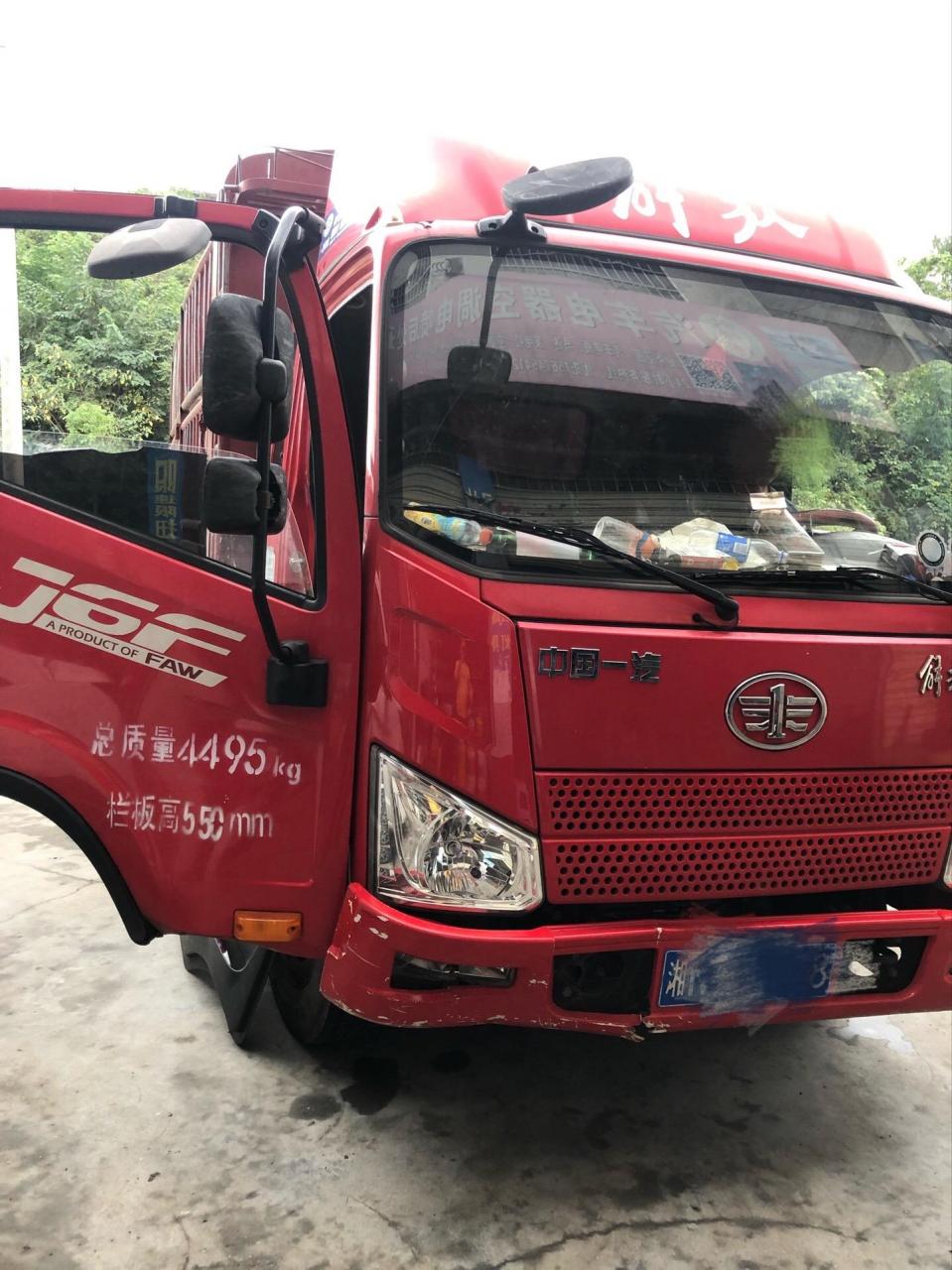 有没有大神遇到过这个情况,一汽解放j6f轻卡,天晴玻璃升降一切正常