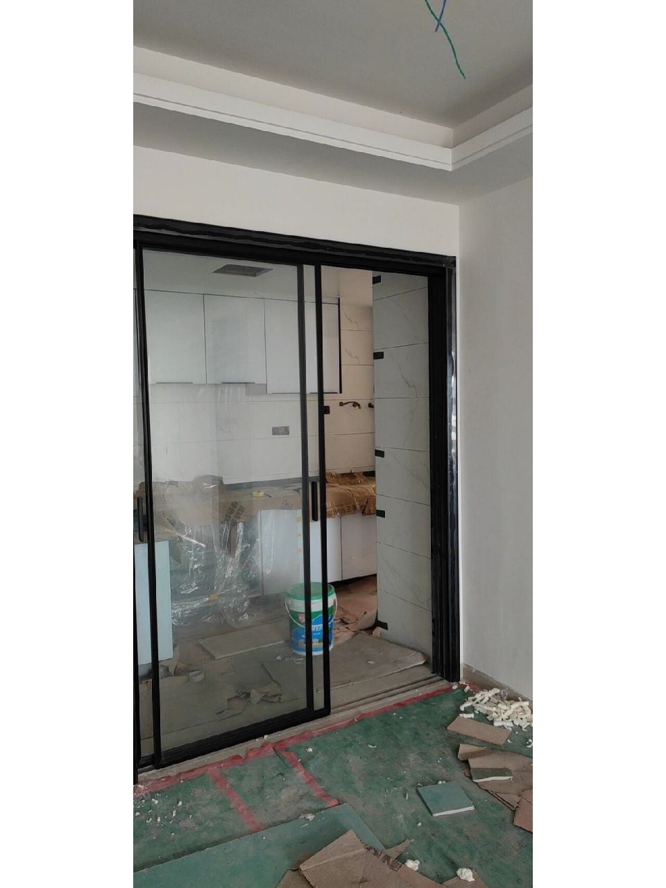 厨房推拉门有点丑,粗壮的双包边429854  这门花了4k大爷就这