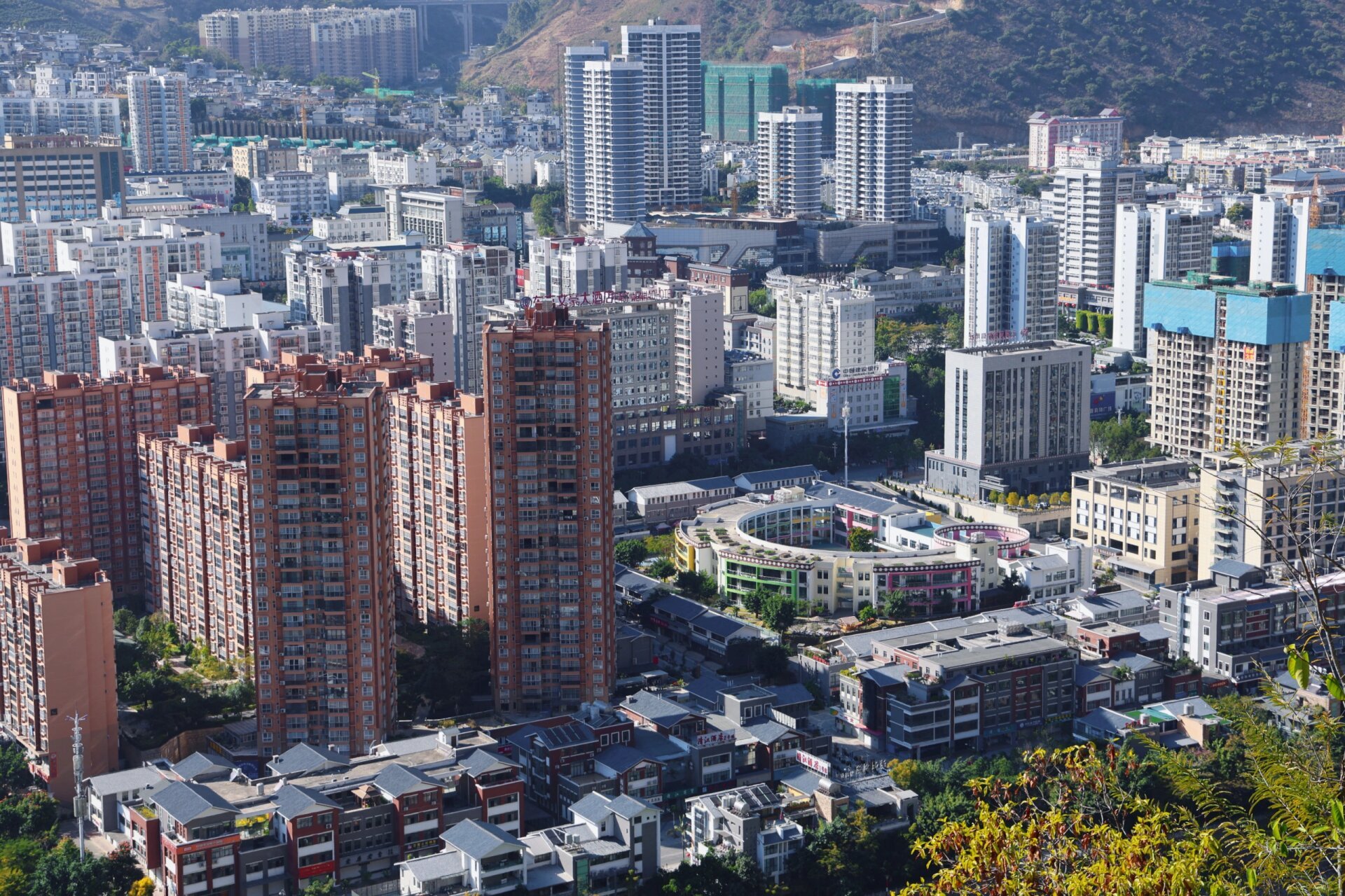 怒江泸水市六库镇图片