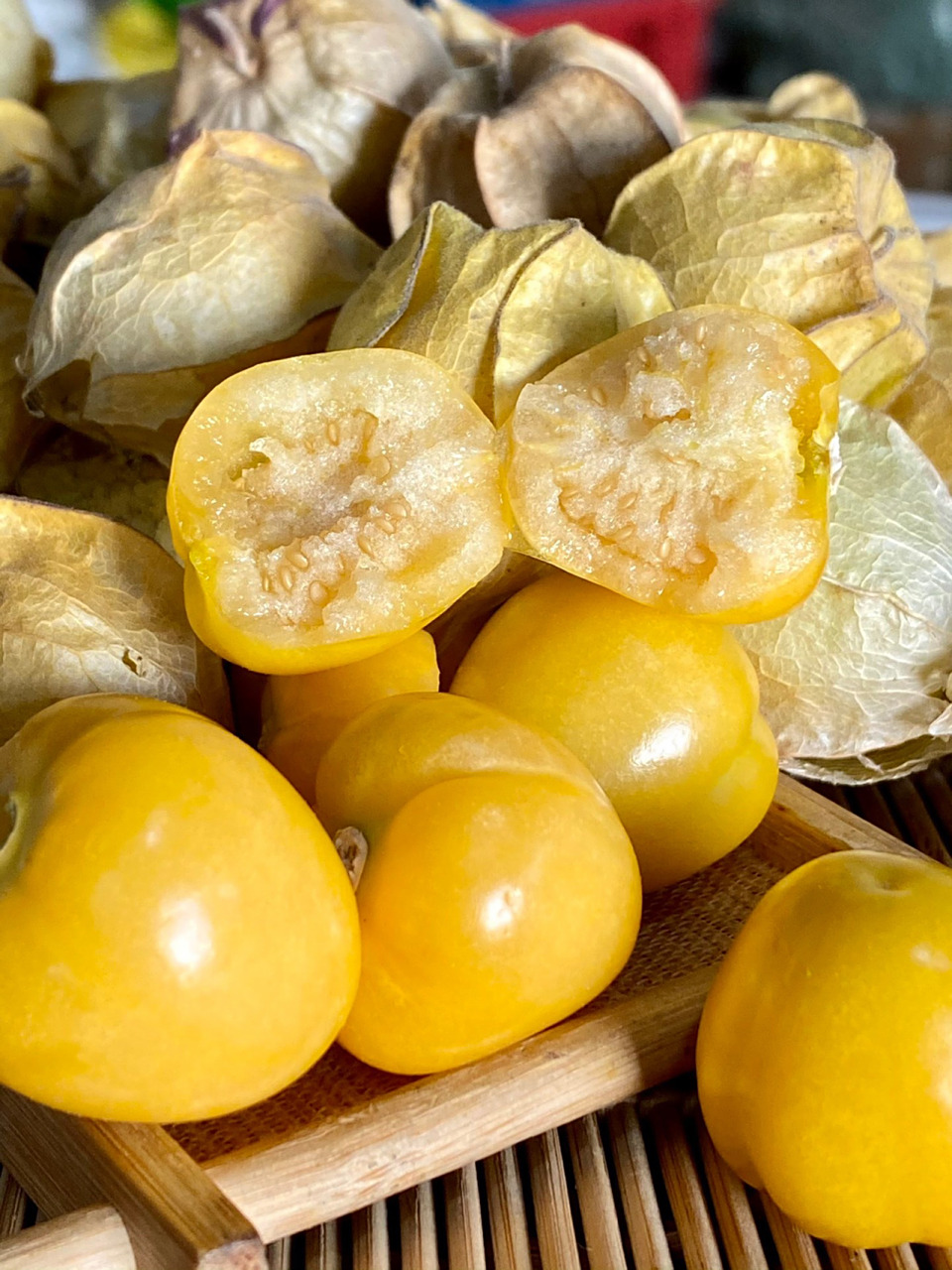 今日水果推荐-姑娘果 🔆 清甜解腻姑娘果 口感清甜带奶香,多汁清爽 