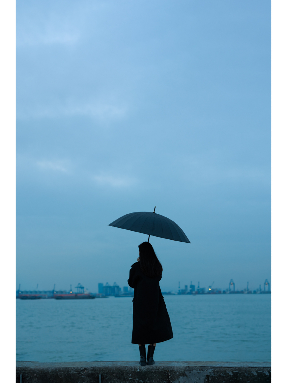 一些孤独的照片 一个人赤裸裸地来 最后将赤裸裸地走 人生本孤独,来去